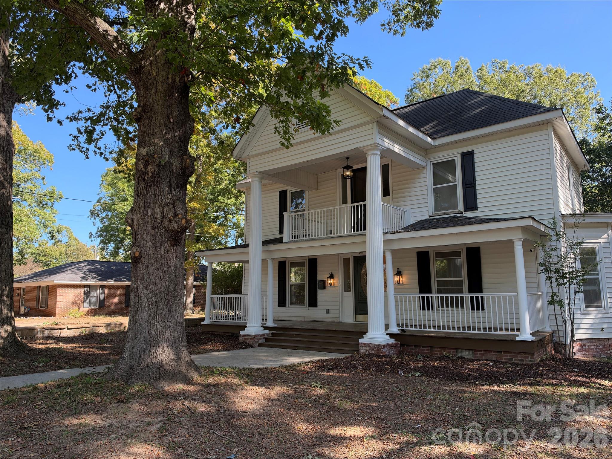 Single Family Residence at 401 S College Street, Monroe, photo 3 of 55