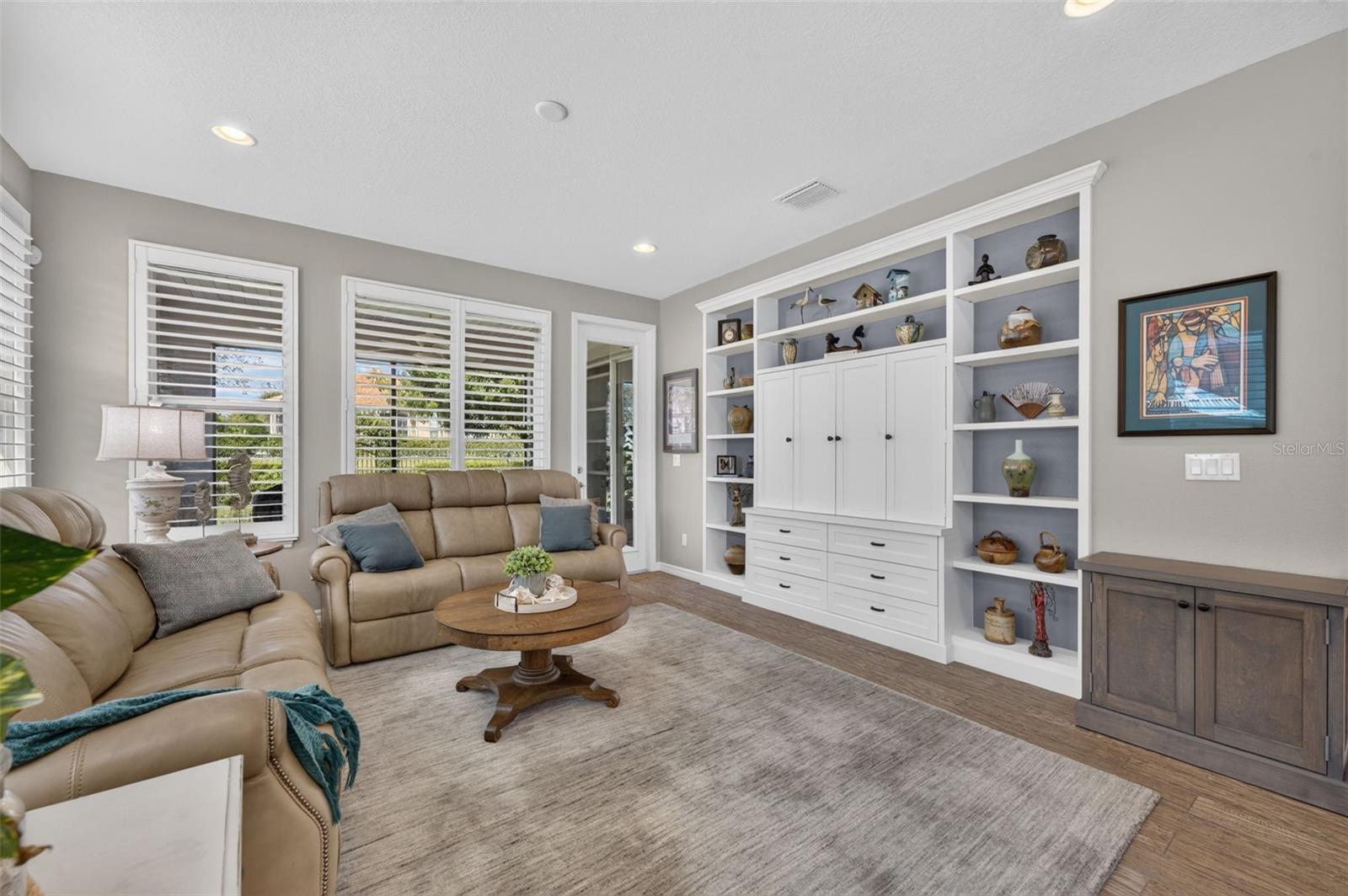 Single Family Residence at 75 BAYOU BEND RD, GROVELAND, photo 18 of 41