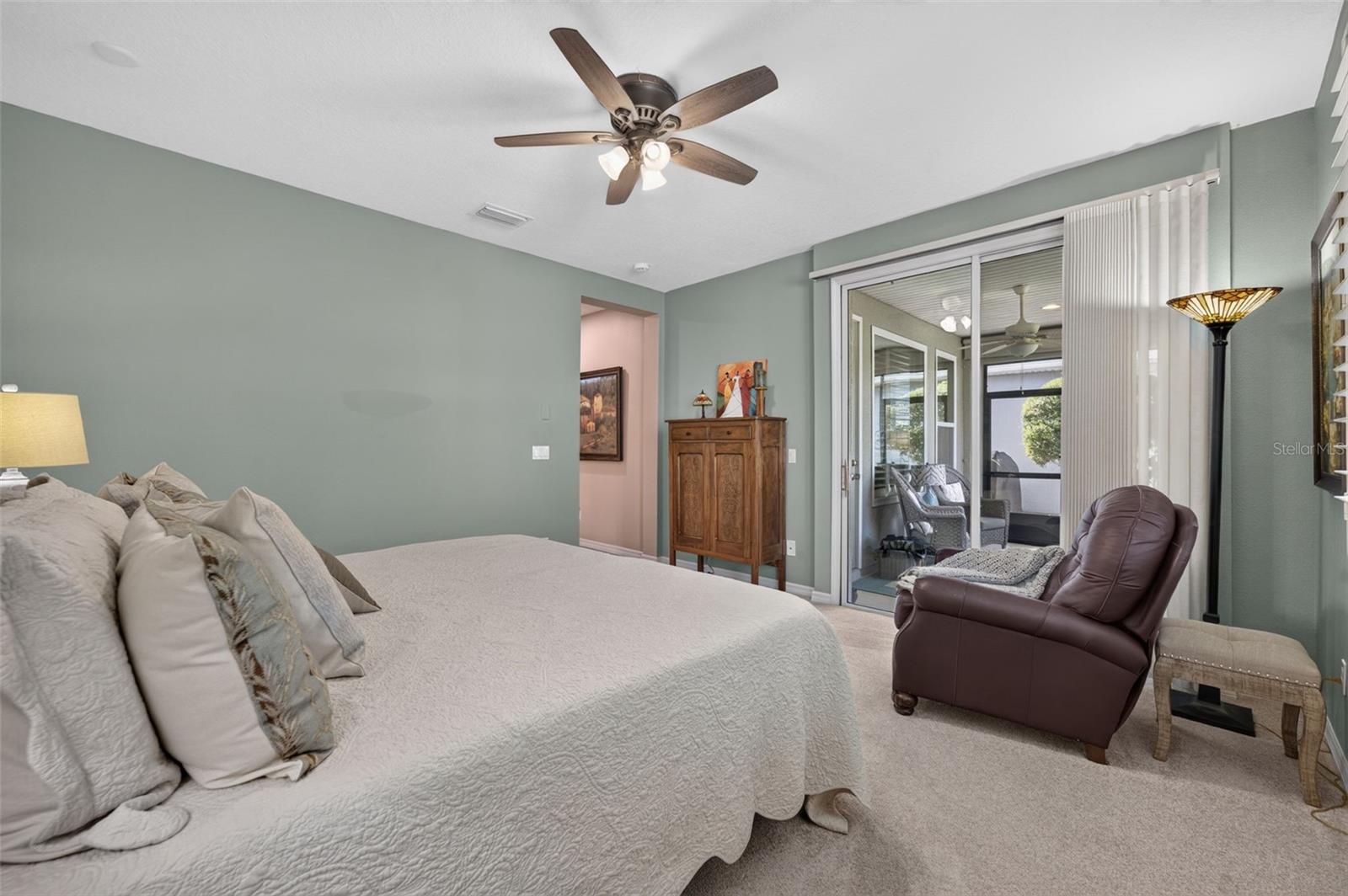 Single Family Residence at 75 BAYOU BEND RD, GROVELAND, photo 23 of 41