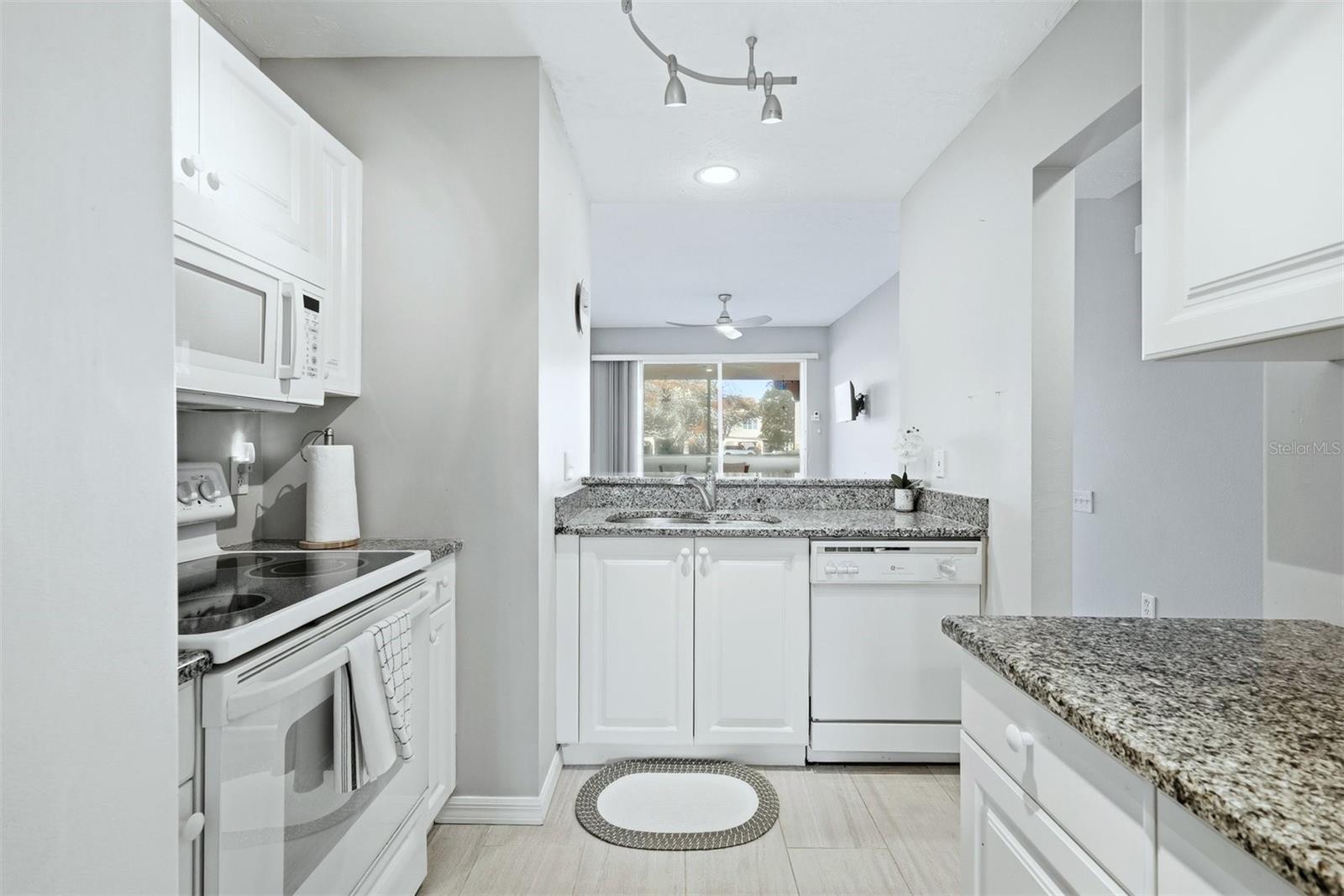 Condominium at 4220 CENTRAL SARASOTA PKWY #1214, SARASOTA, photo 9 of 45