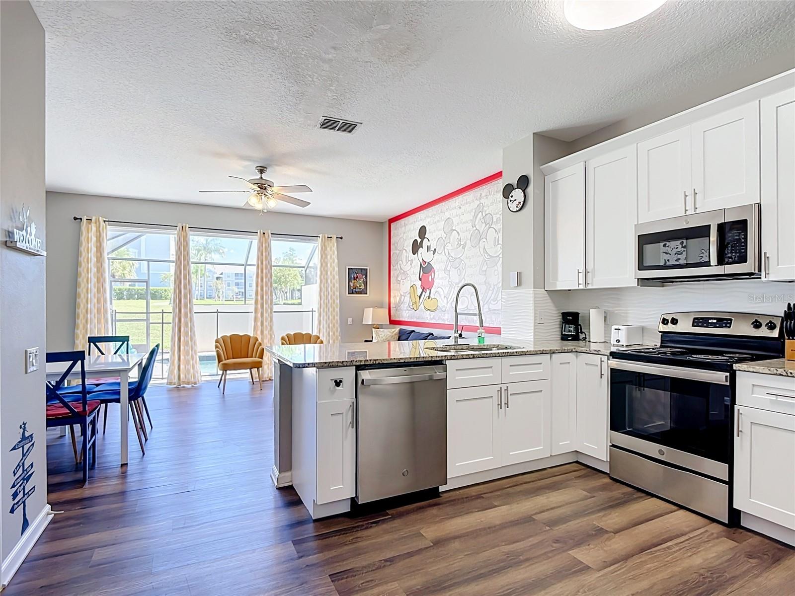 Townhouse at 2321 SILVER PALM DR, KISSIMMEE, photo 4 of 56