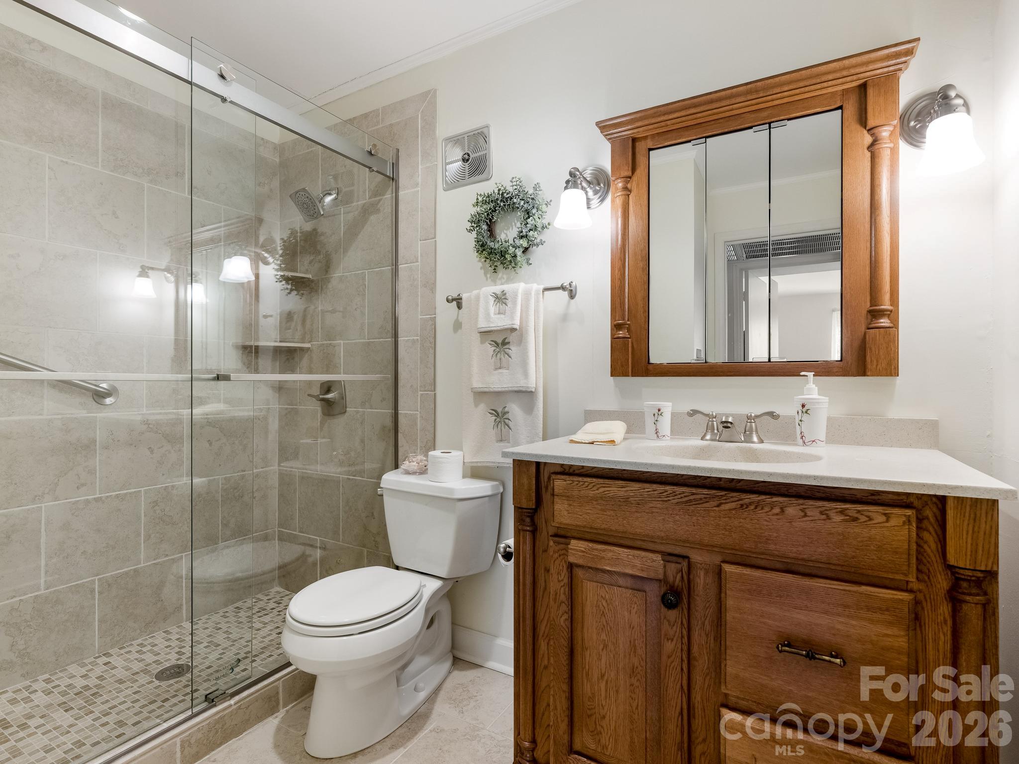 Hall Bath - 1323 Queens Road, Charlotte
