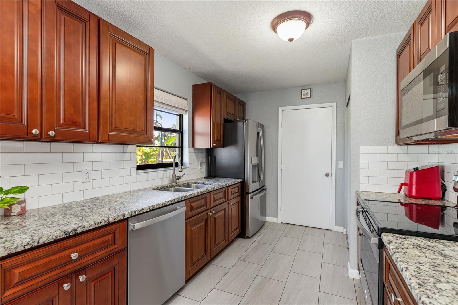 Single Family Residence at 25683 AYSEN DR, PUNTA GORDA, photo 15 of 45