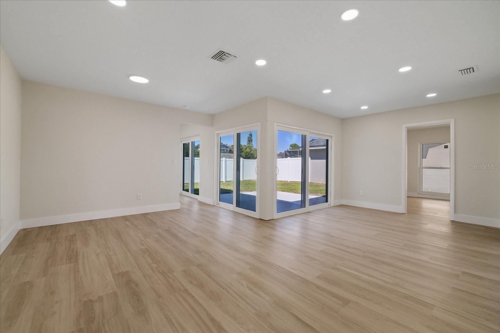 Single Family Residence at 10710 KEY LIME WAY, TAMPA, photo 10 of 43