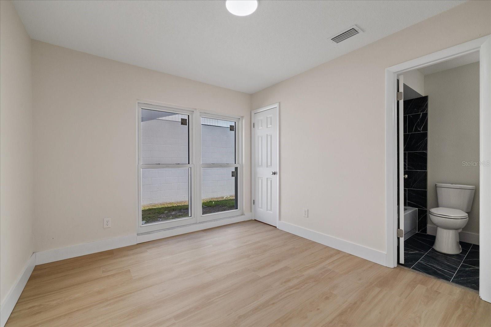 Single Family Residence at 10710 KEY LIME WAY, TAMPA, photo 19 of 43