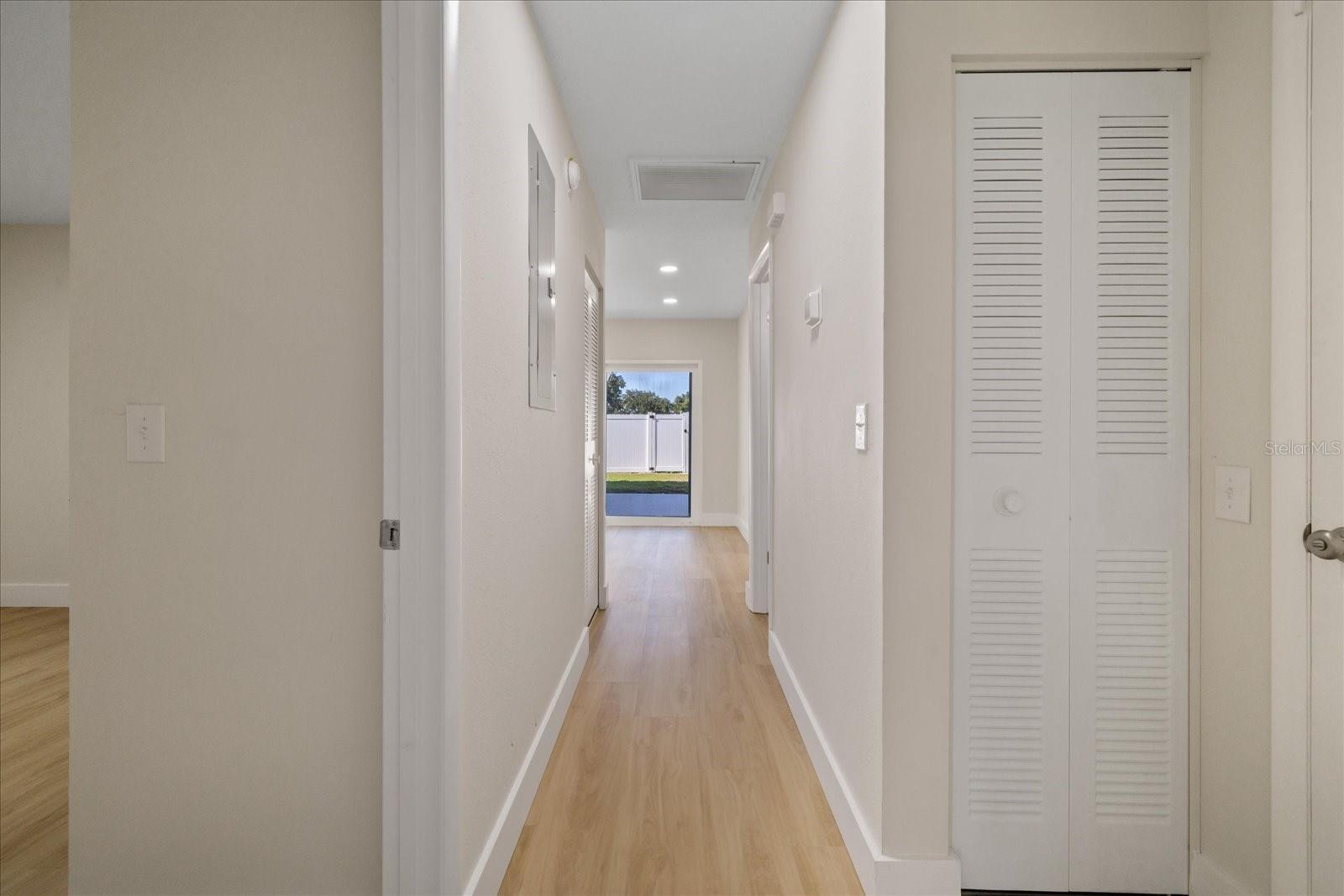 Single Family Residence at 10710 KEY LIME WAY, TAMPA, photo 21 of 43