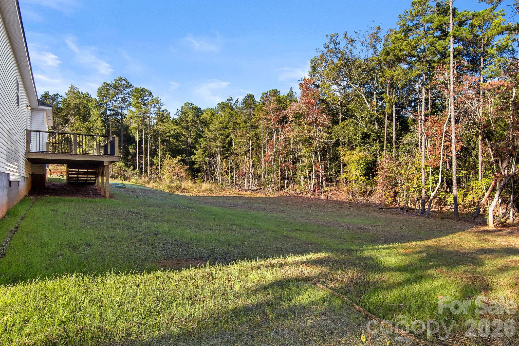 Single Family Residence at 4665 Riverside Road, Lancaster, photo 3 of 38