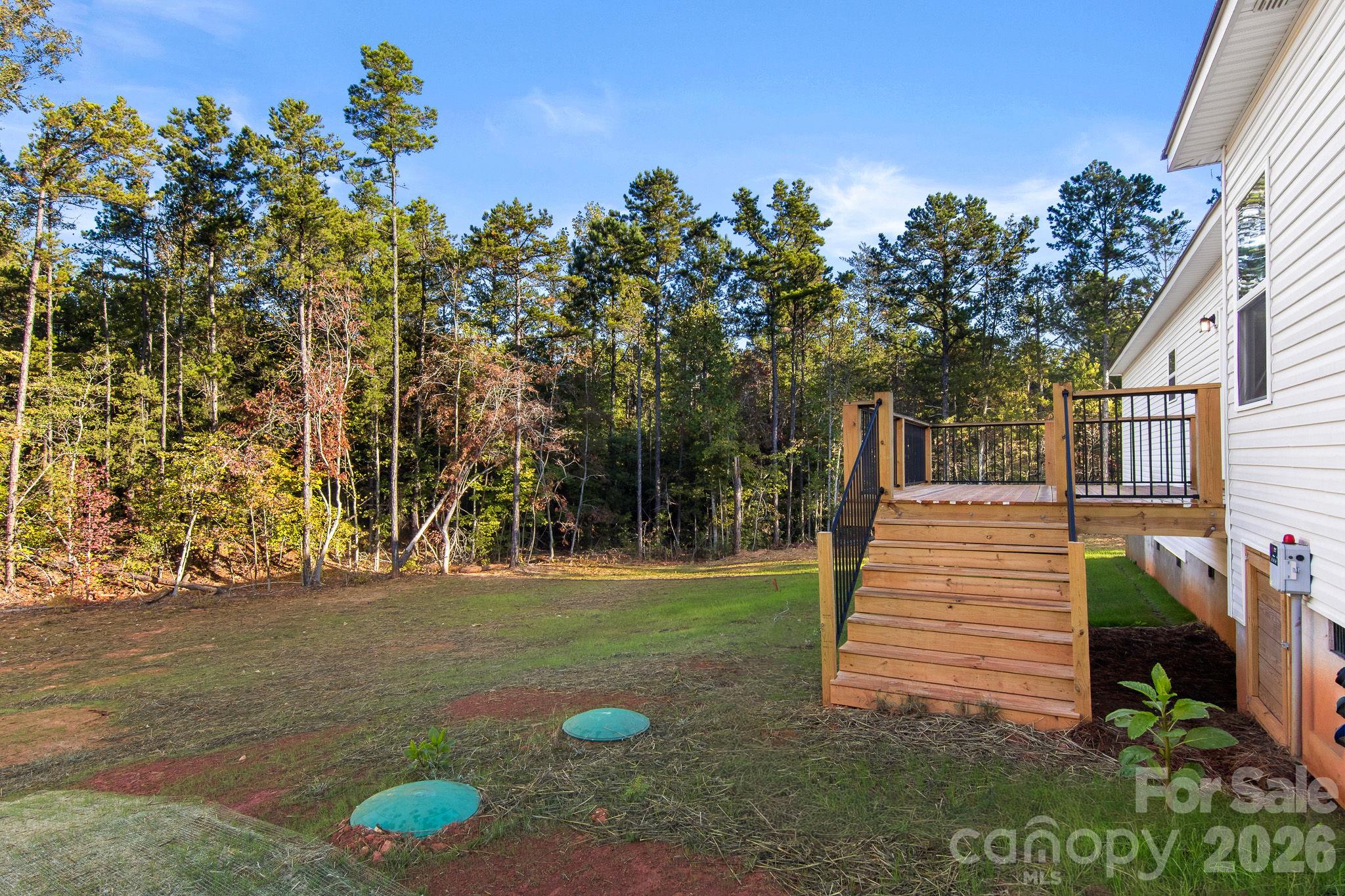 Single Family Residence at 4665 Riverside Road, Lancaster, photo 5 of 38