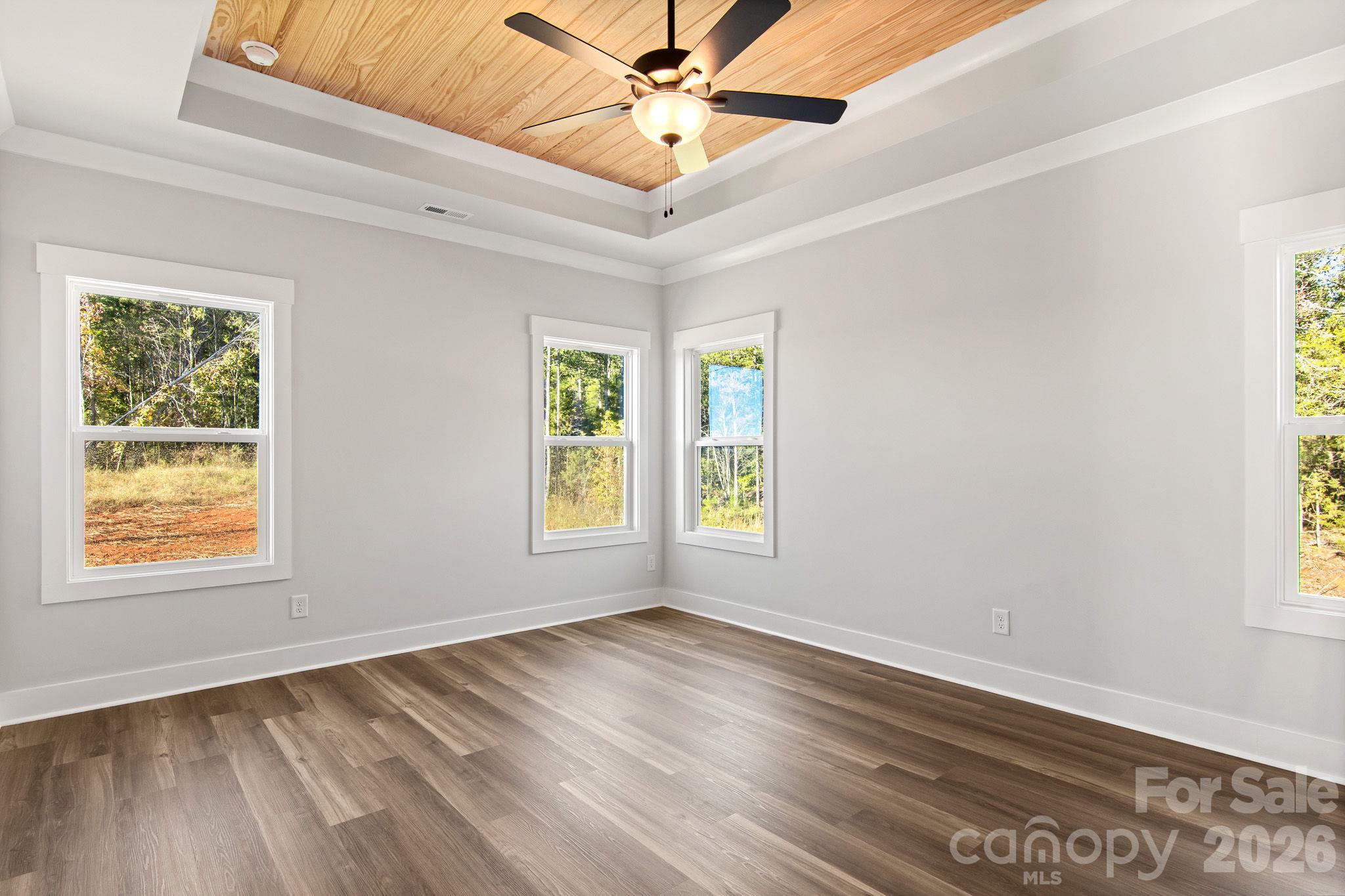 Single Family Residence at 4665 Riverside Road, Lancaster, photo 25 of 38