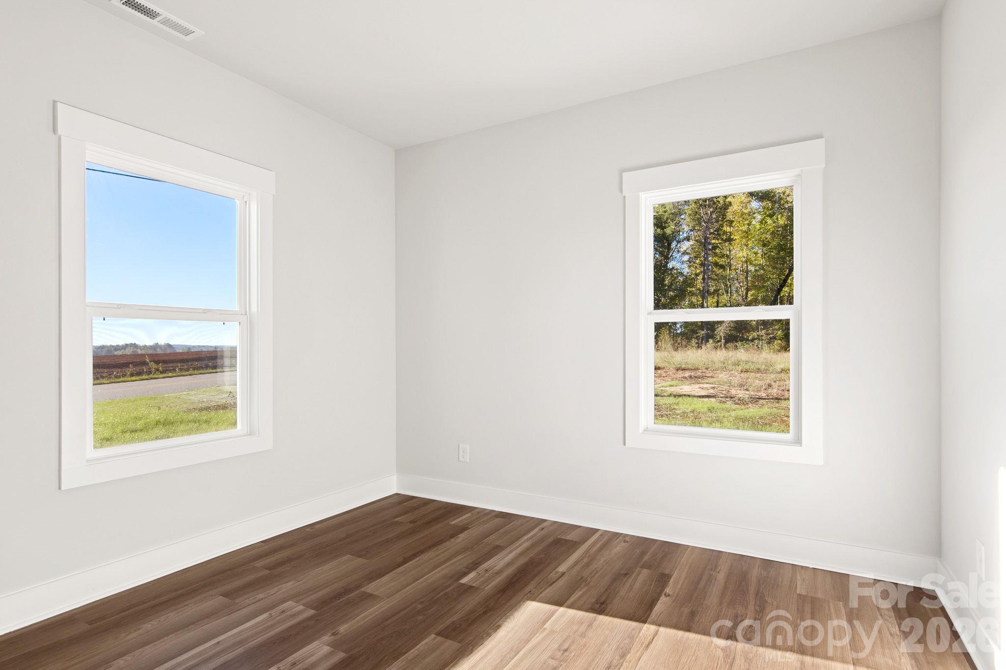 Single Family Residence at 4665 Riverside Road, Lancaster, photo 32 of 38