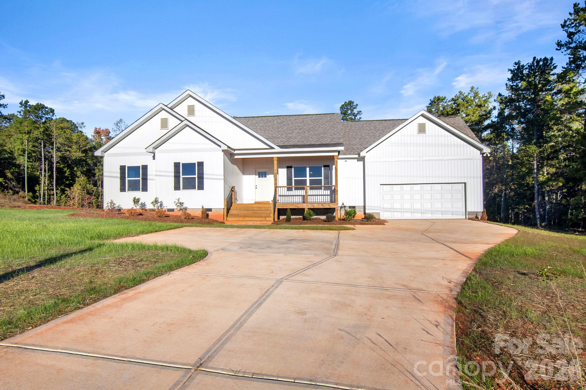 Single Family Residence at 4665 Riverside Road, Lancaster, photo 34 of 38