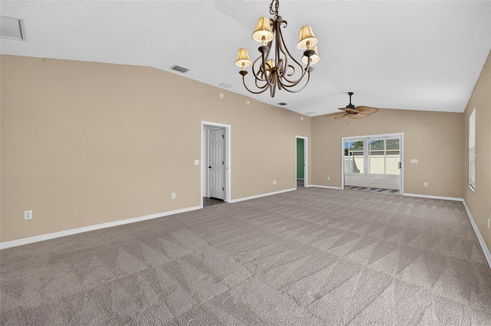 Villa at 2071 JASPER WAY, THE VILLAGES, photo 21 of 36