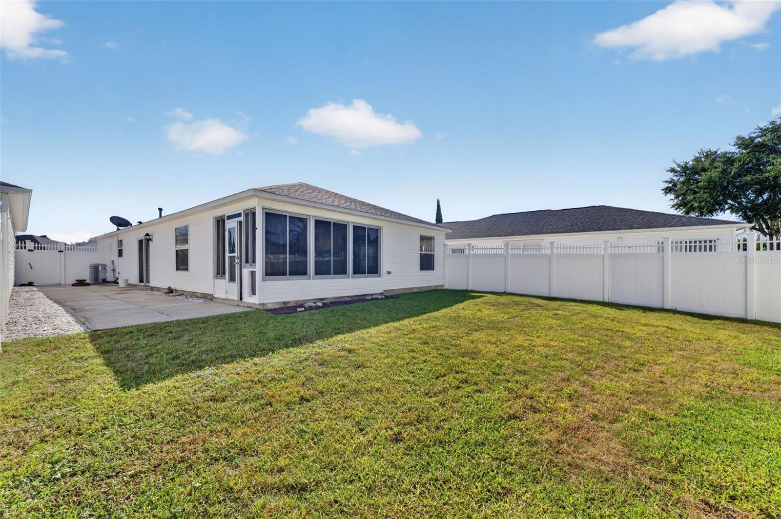 Villa at 2071 JASPER WAY, THE VILLAGES, photo 27 of 36