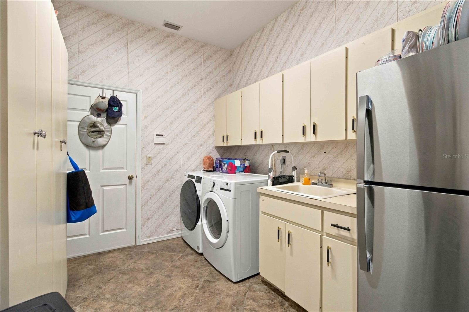 Laundry Room - 13220 N BRANCH RD, SARASOTA