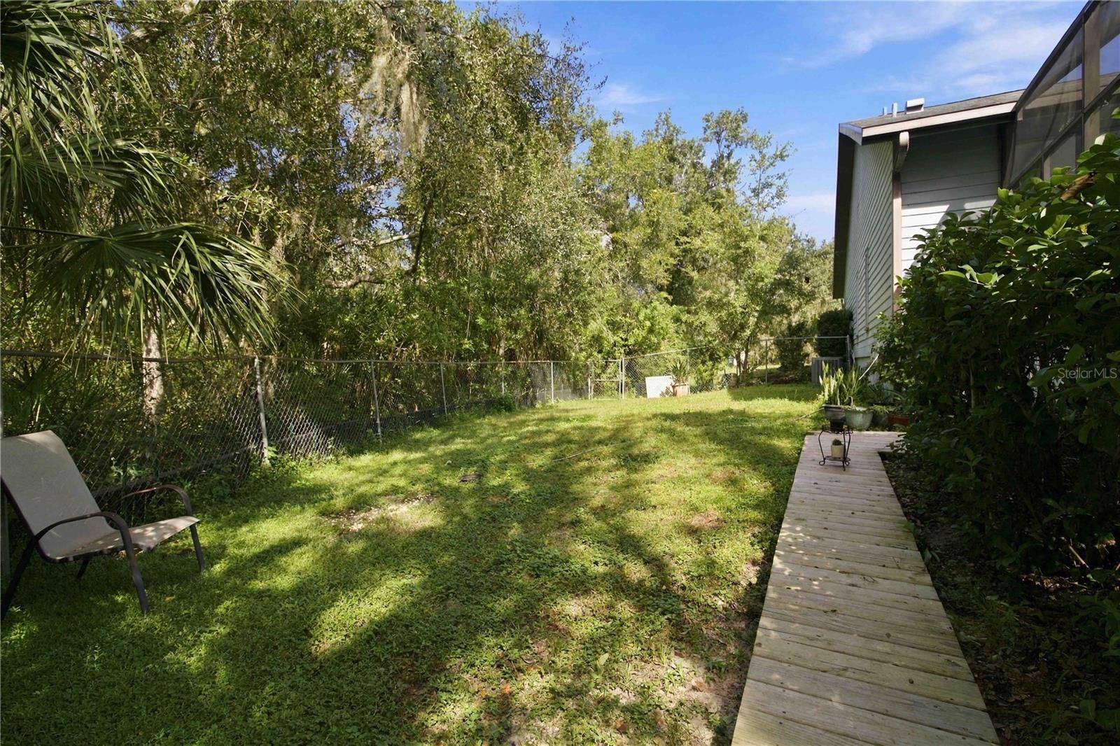 Side Yard - 13220 N BRANCH RD, SARASOTA