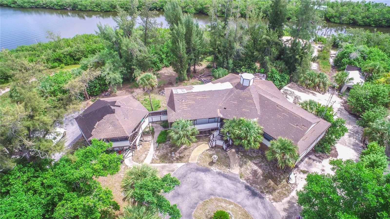Single Family Residence at 8475 MANASOTA KEY RD, ENGLEWOOD, photo 5 of 97