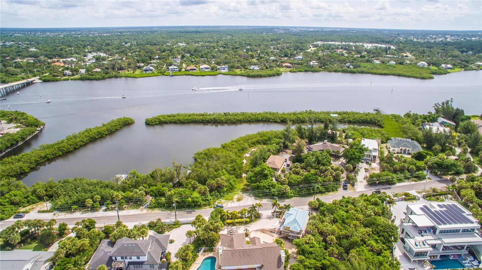 Single Family Residence at 8475 MANASOTA KEY RD, ENGLEWOOD, photo 23 of 97