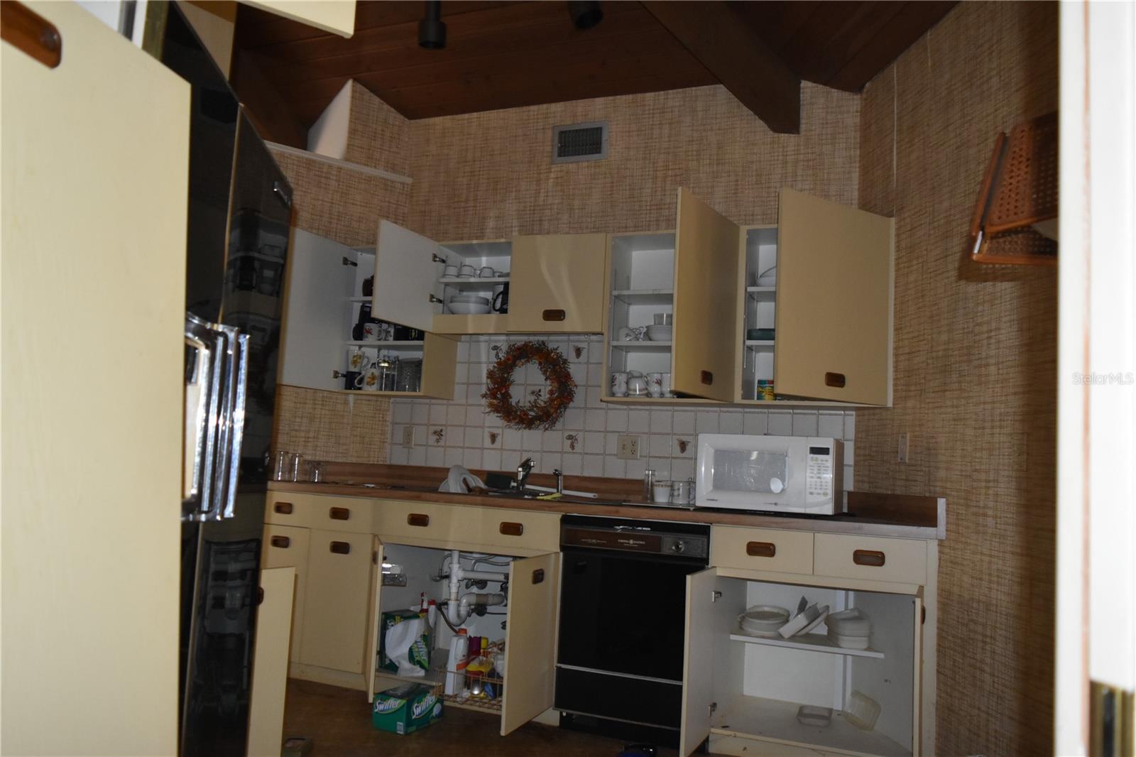 Kitchen - 8475 MANASOTA KEY RD, ENGLEWOOD