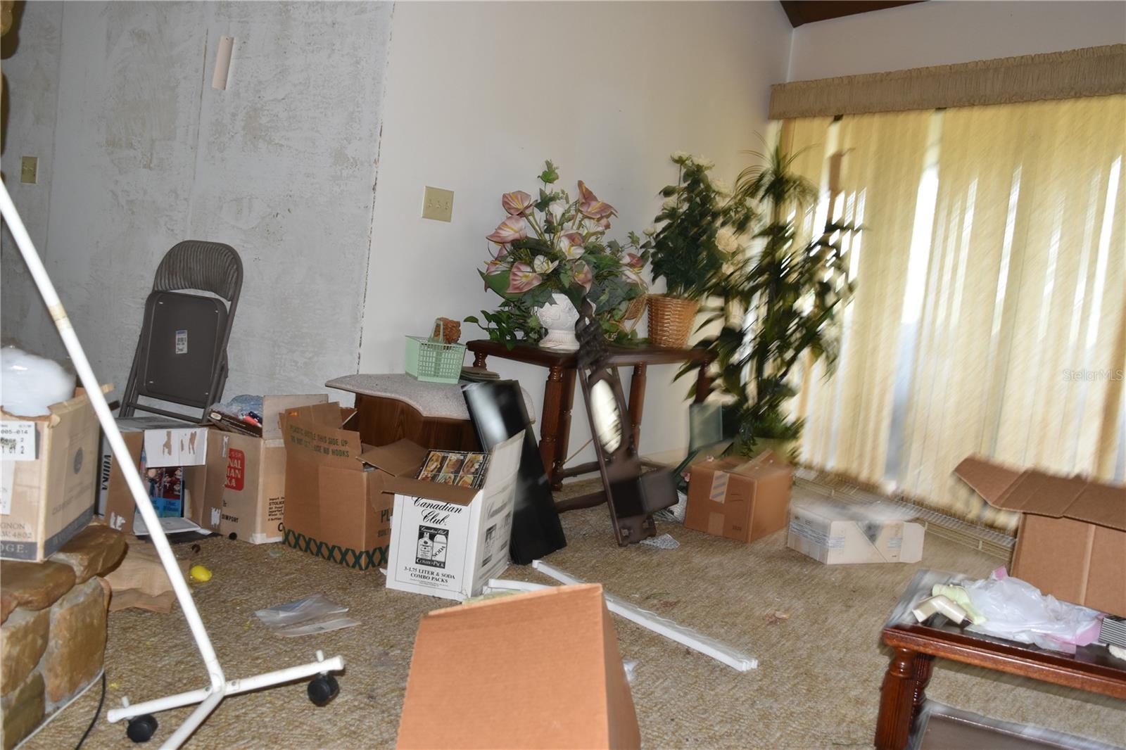 Living room - 8475 MANASOTA KEY RD, ENGLEWOOD