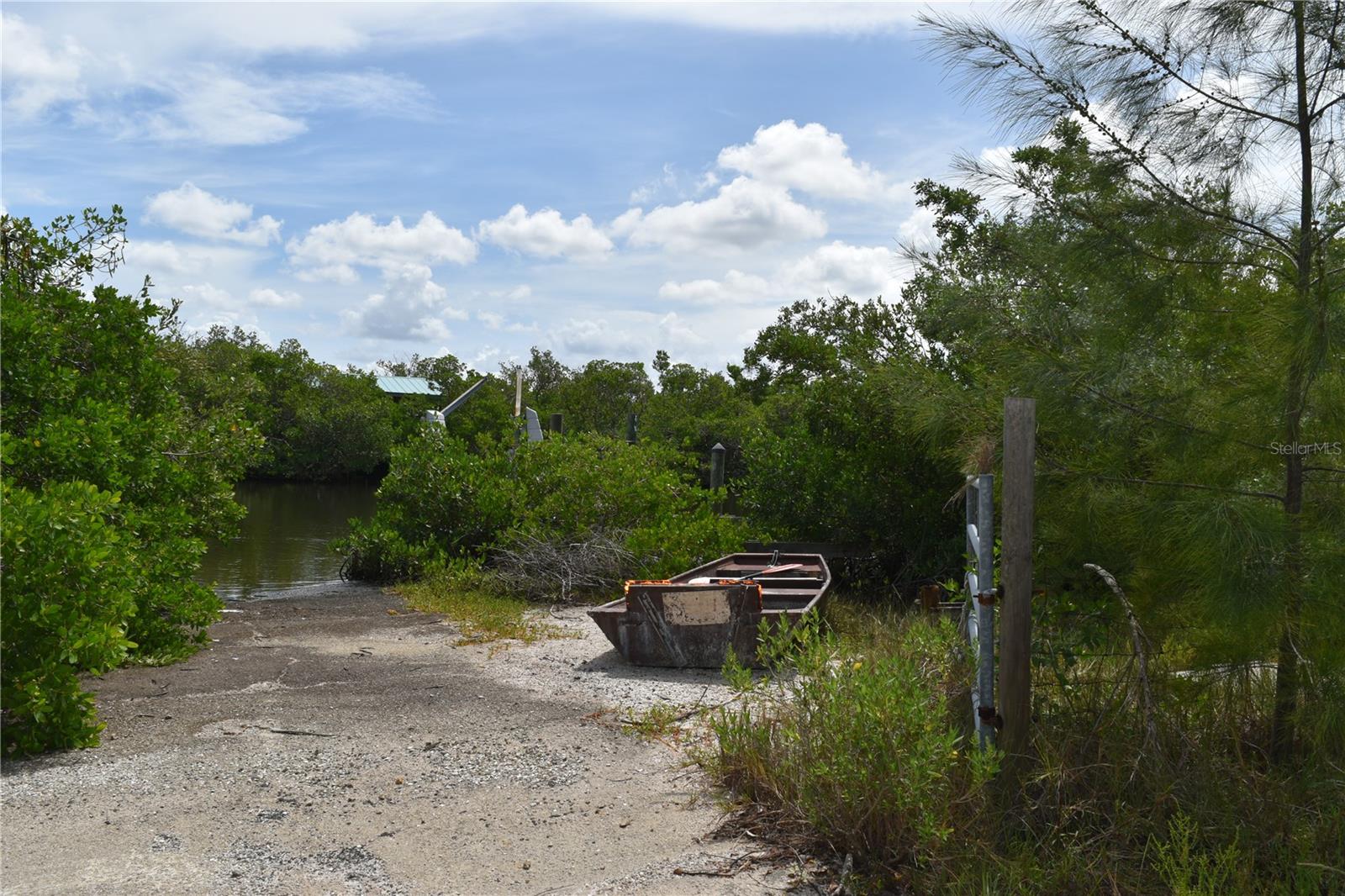 Single Family Residence at 8475 MANASOTA KEY RD, ENGLEWOOD, photo 68 of 97
