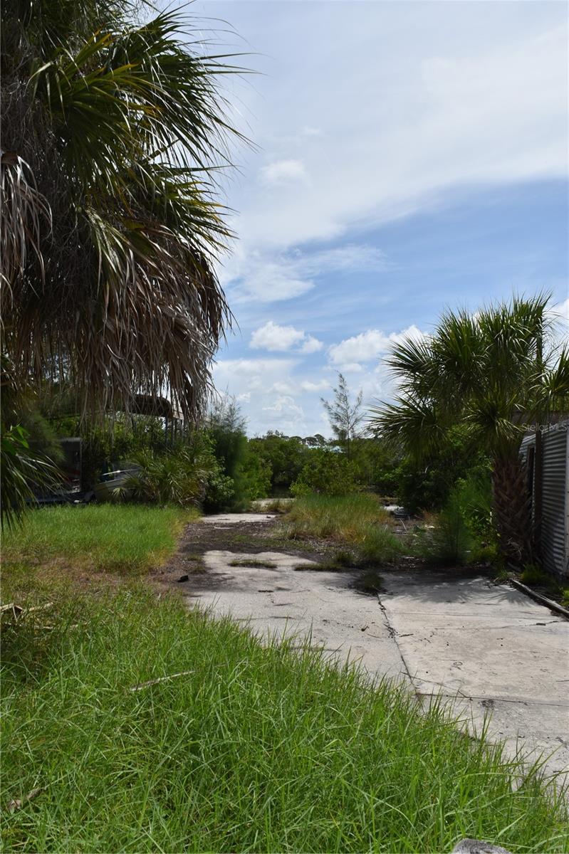 Single Family Residence at 8475 MANASOTA KEY RD, ENGLEWOOD, photo 76 of 97