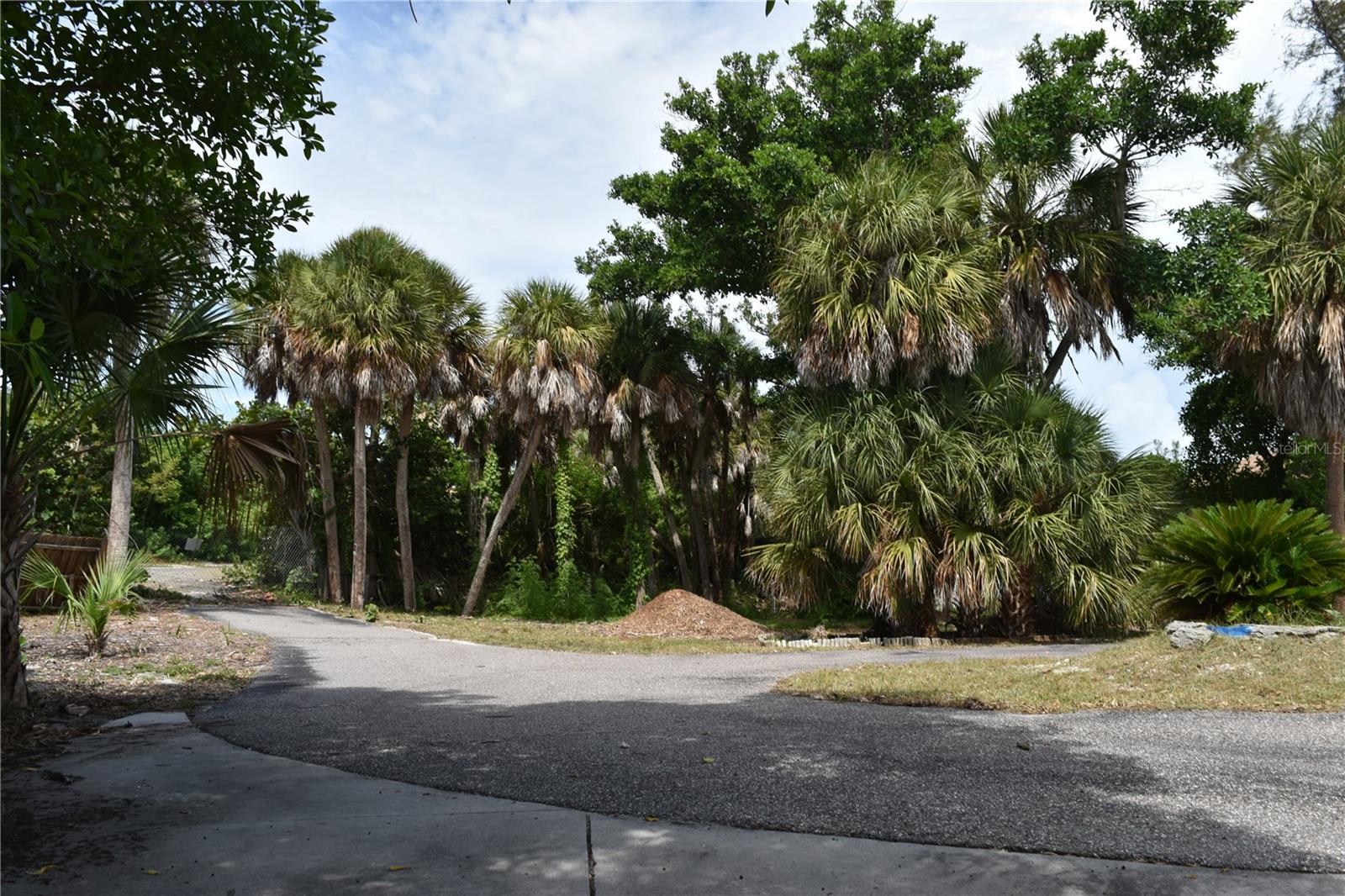 Single Family Residence at 8475 MANASOTA KEY RD, ENGLEWOOD, photo 77 of 97