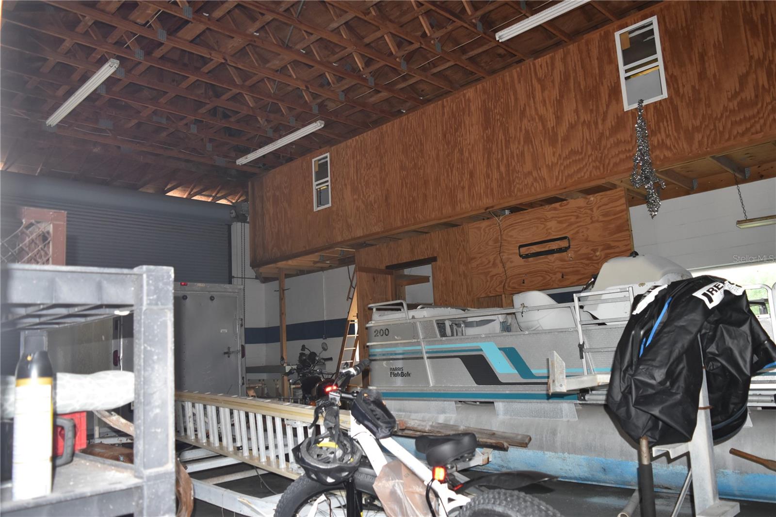 RV Garage - 8475 MANASOTA KEY RD, ENGLEWOOD