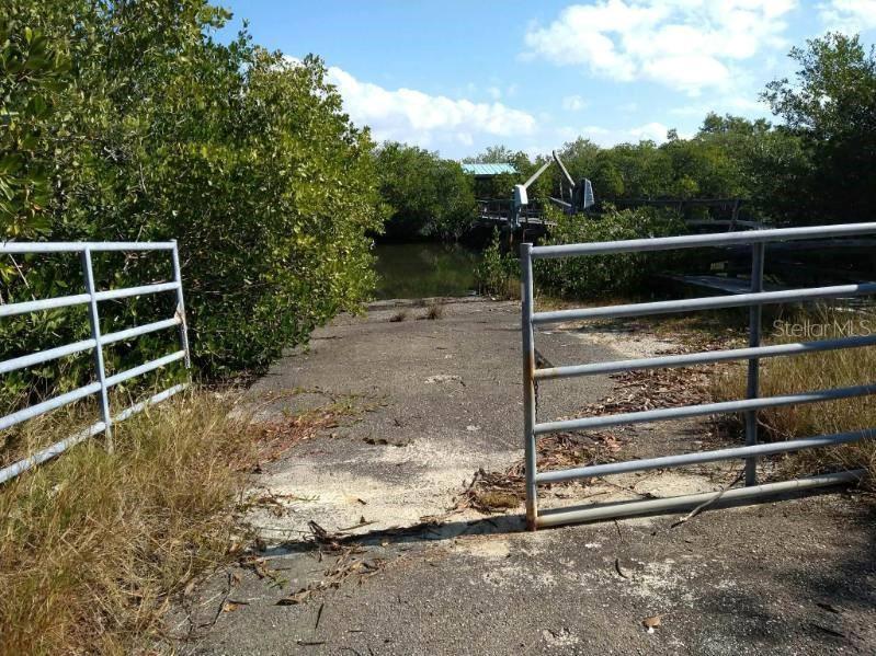 Boat Ramp - 8475 MANASOTA KEY RD, ENGLEWOOD