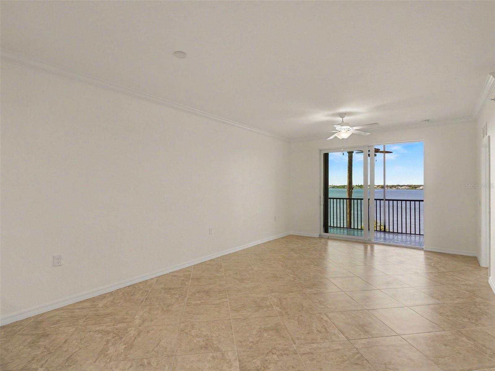 Condominium at 1010 TIDEWATER SHORES LOOP #304, BRADENTON, photo 11 of 43