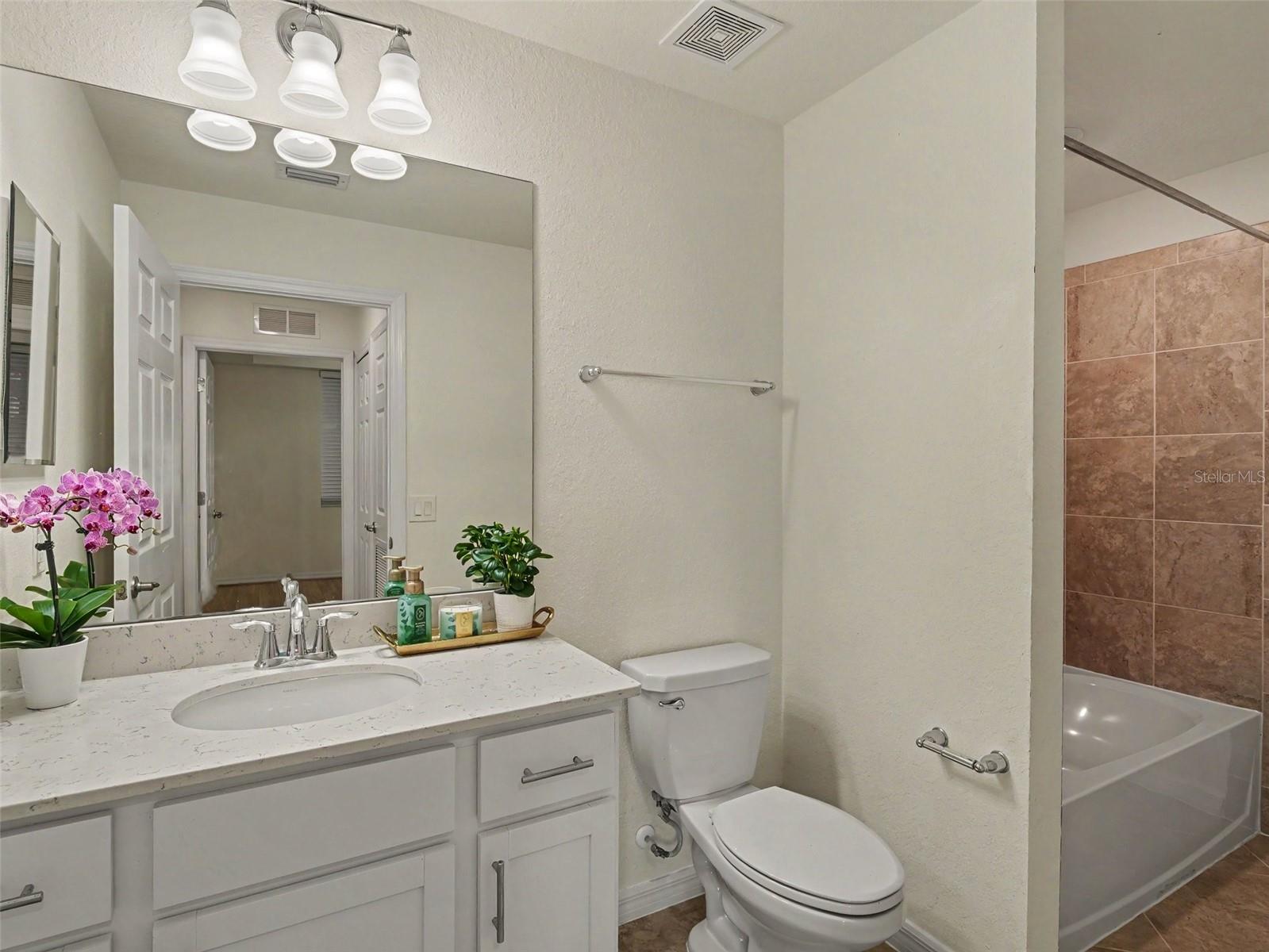 Condominium at 1010 TIDEWATER SHORES LOOP #304, BRADENTON, photo 27 of 43