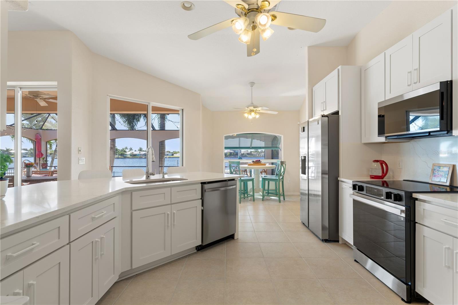 Single Family Residence at 21551 EDGEWATER DR, PORT CHARLOTTE, photo 8 of 75