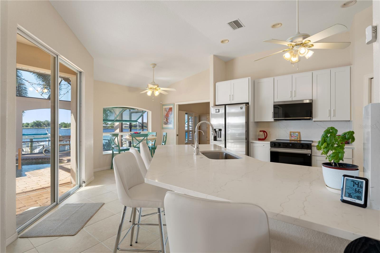 Single Family Residence at 21551 EDGEWATER DR, PORT CHARLOTTE, photo 32 of 75