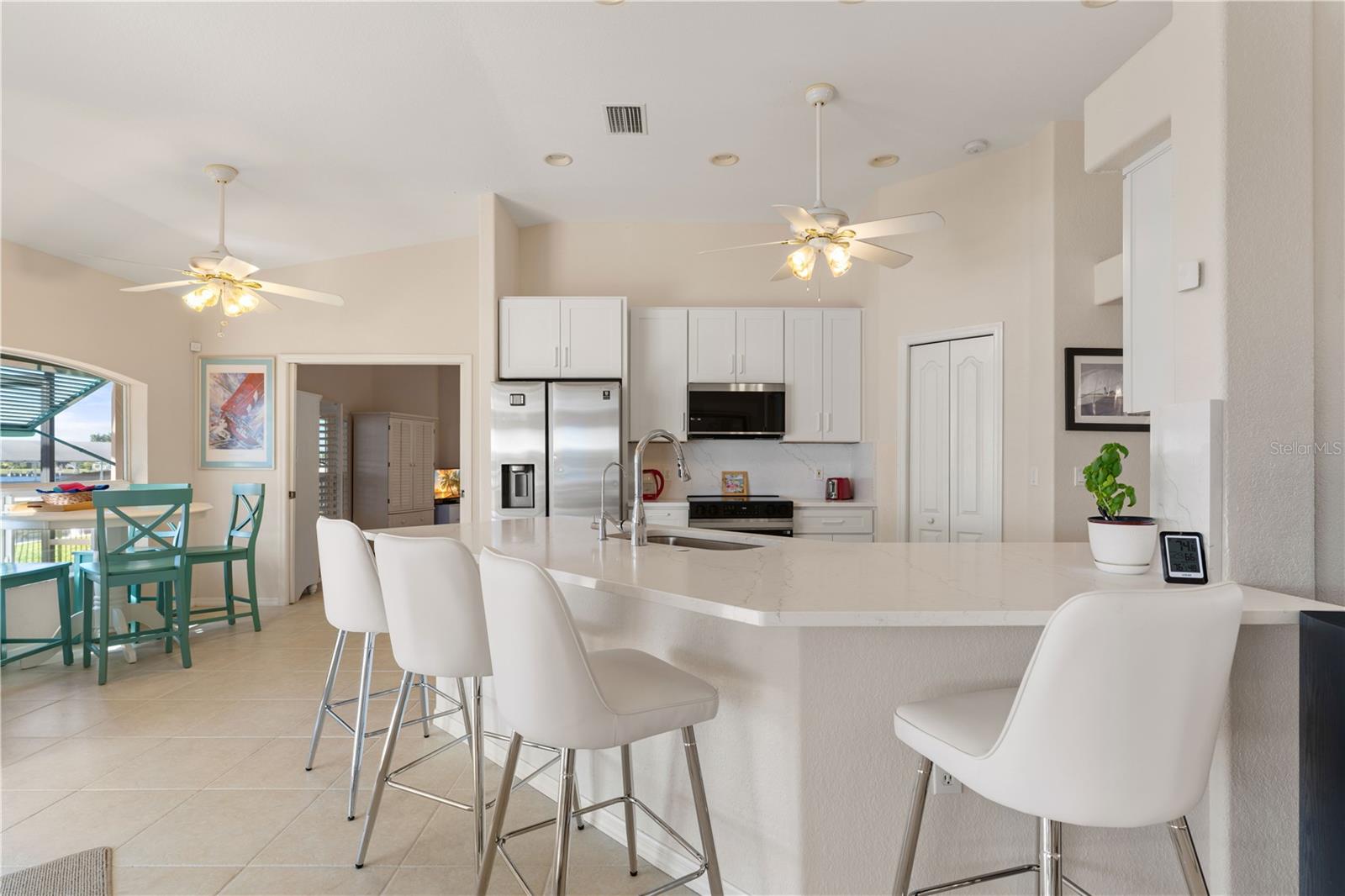 Single Family Residence at 21551 EDGEWATER DR, PORT CHARLOTTE, photo 33 of 75