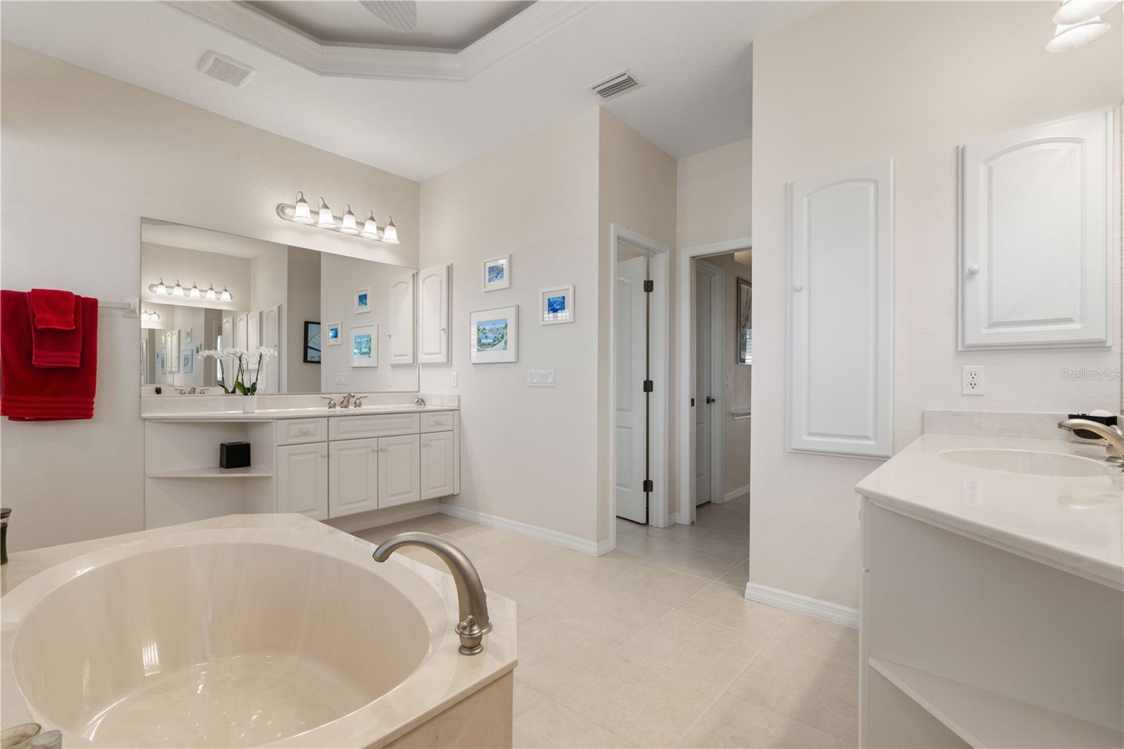 Single Family Residence at 21551 EDGEWATER DR, PORT CHARLOTTE, photo 49 of 75