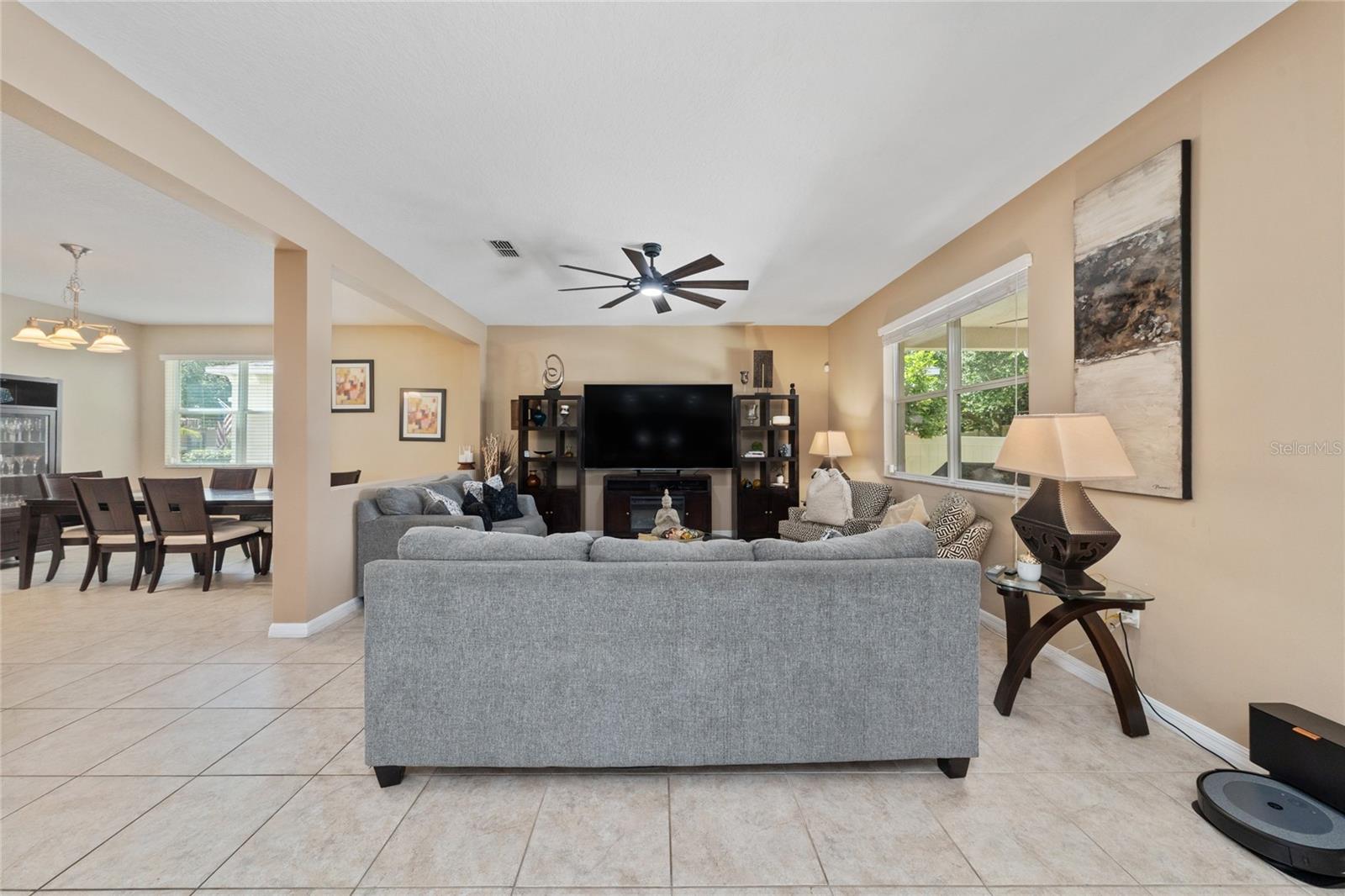 Single Family Residence at 11919 VERRAZANO DR, ORLANDO, photo 9 of 39