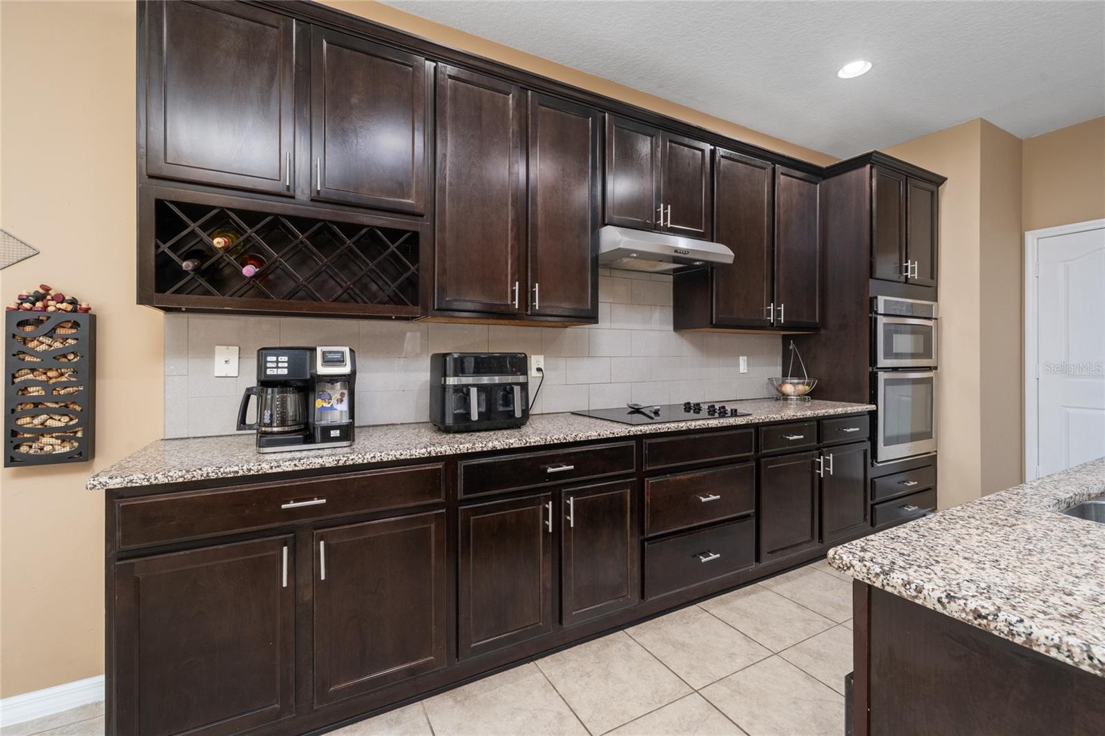 Single Family Residence at 11919 VERRAZANO DR, ORLANDO, photo 11 of 39