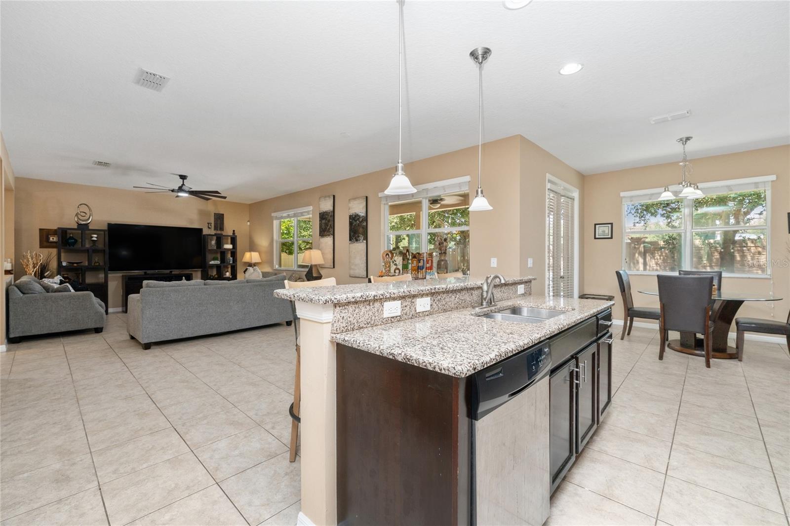 Single Family Residence at 11919 VERRAZANO DR, ORLANDO, photo 12 of 39