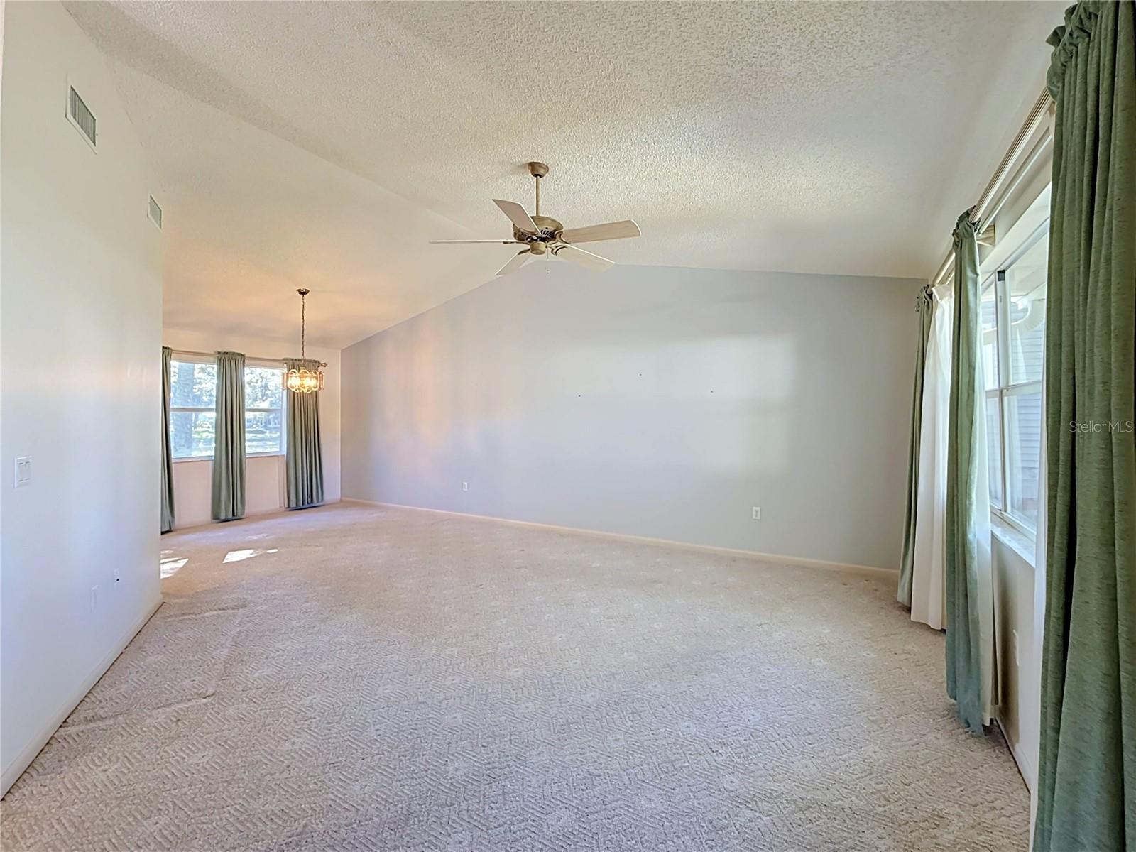 Single Family Residence at 1428 NEW ABBEY AVE, LEESBURG, photo 7 of 72