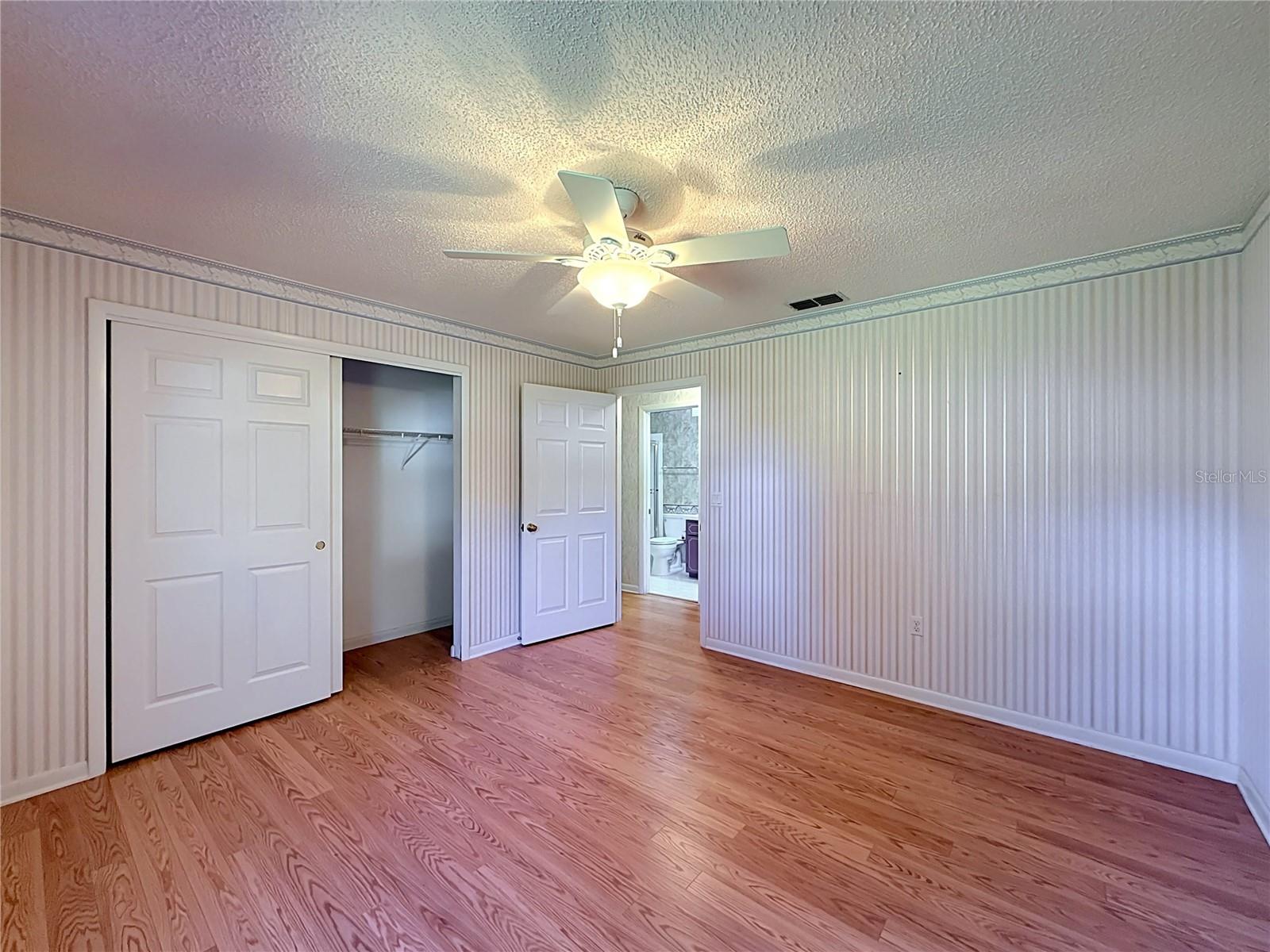 Single Family Residence at 1428 NEW ABBEY AVE, LEESBURG, photo 19 of 72