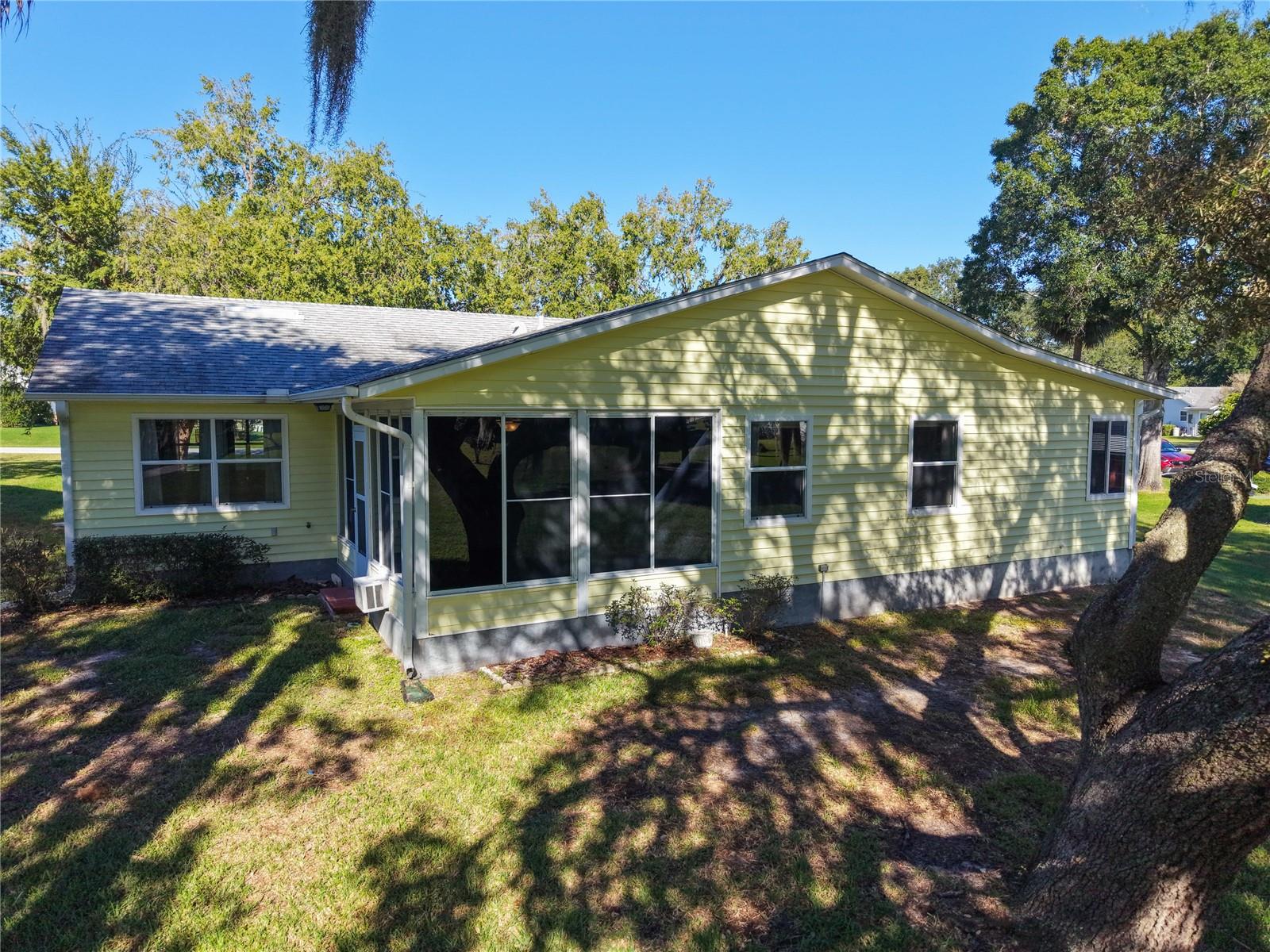 Single Family Residence at 1428 NEW ABBEY AVE, LEESBURG, photo 43 of 72
