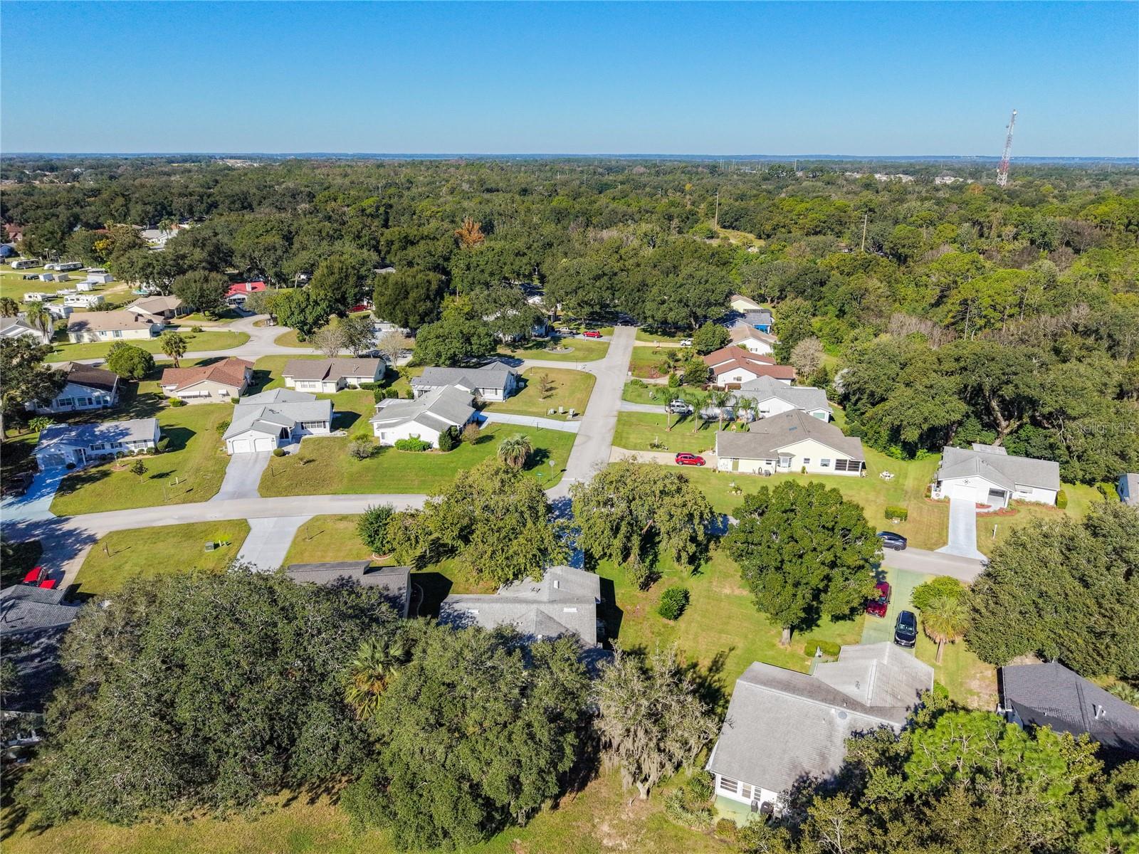 Single Family Residence at 1428 NEW ABBEY AVE, LEESBURG, photo 52 of 72