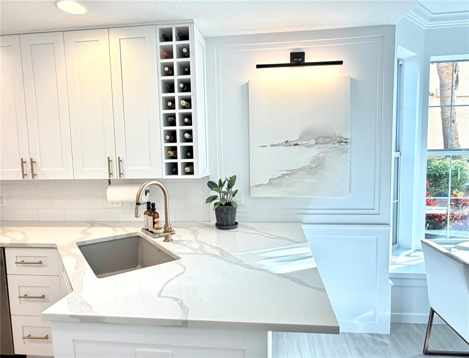 Townhouse at 1523 NAPOLI DR E, SARASOTA, photo 6 of 49