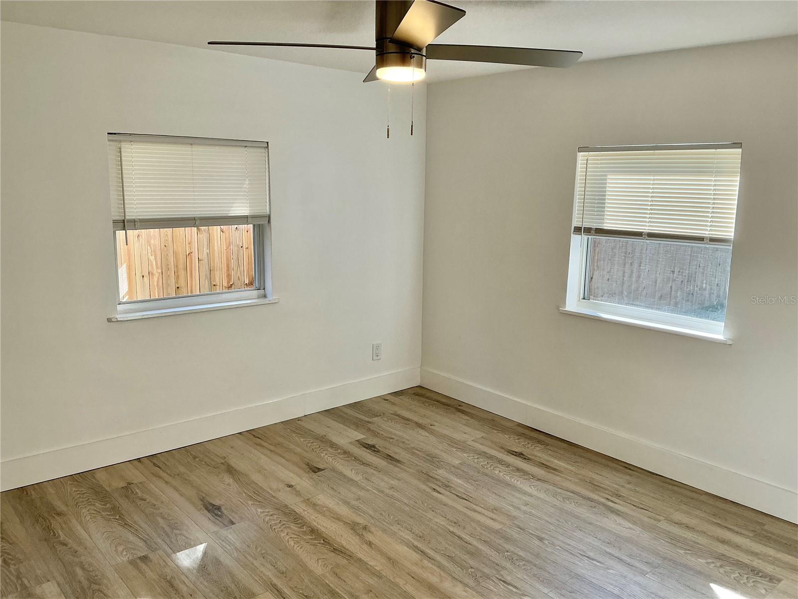 Single Family Residence at 5320 43RD TER N, ST PETERSBURG, photo 7 of 17