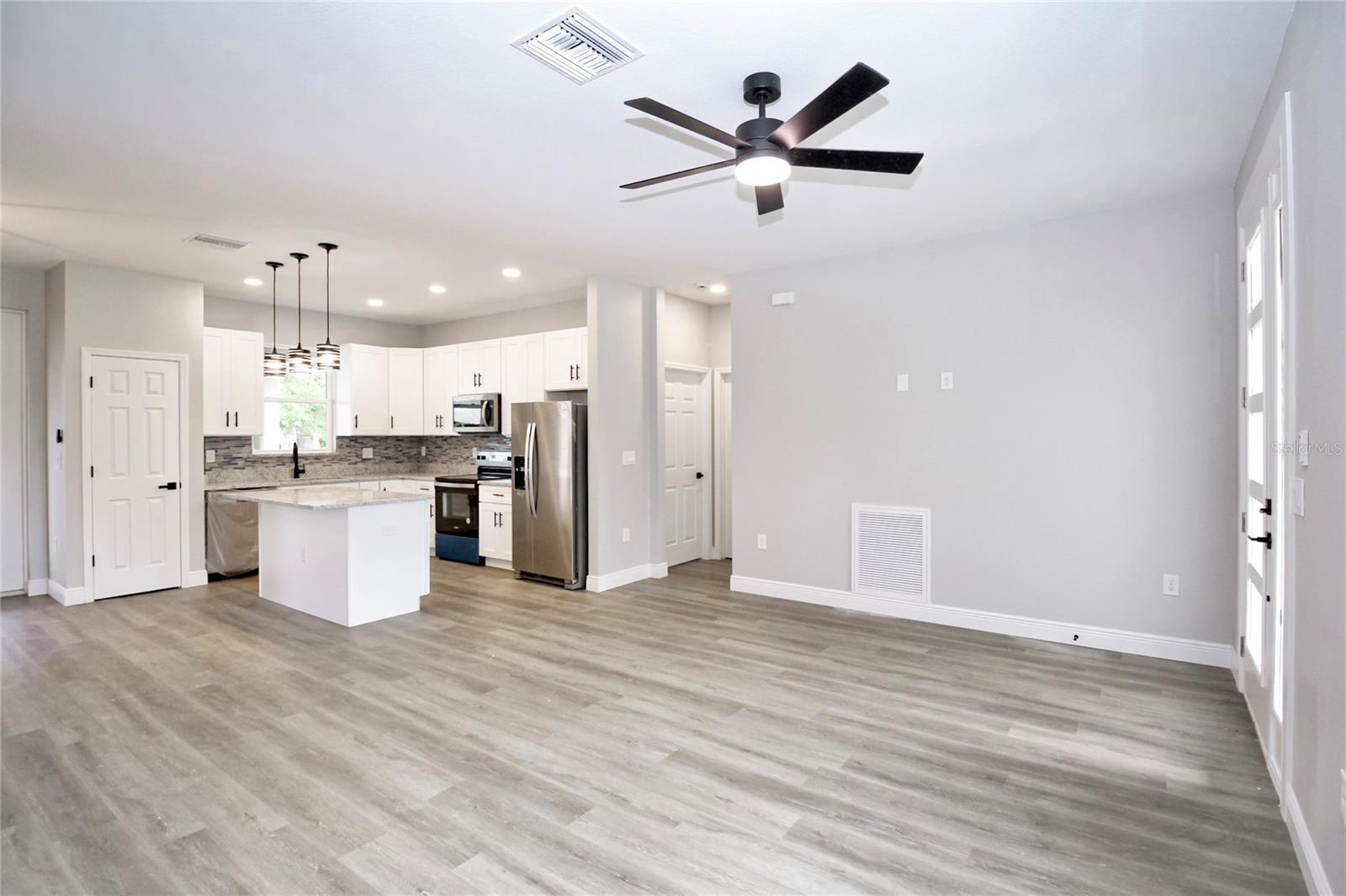 Single Family Residence at 4510 BOABADILLA AVE, SEBRING, photo 8 of 36