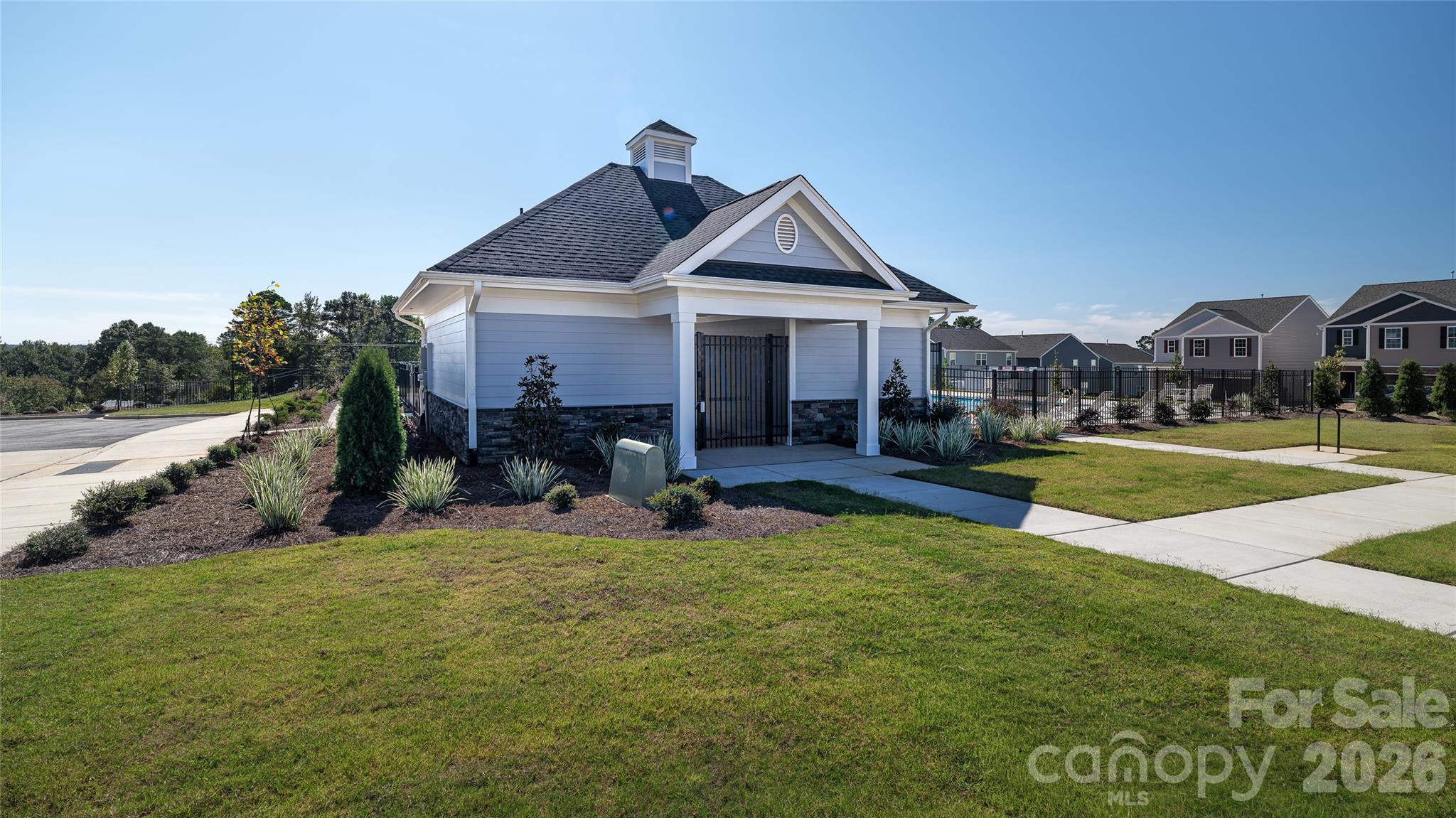 Single Family Residence at 15027 Murrelet Way, Charlotte, photo 33 of 35