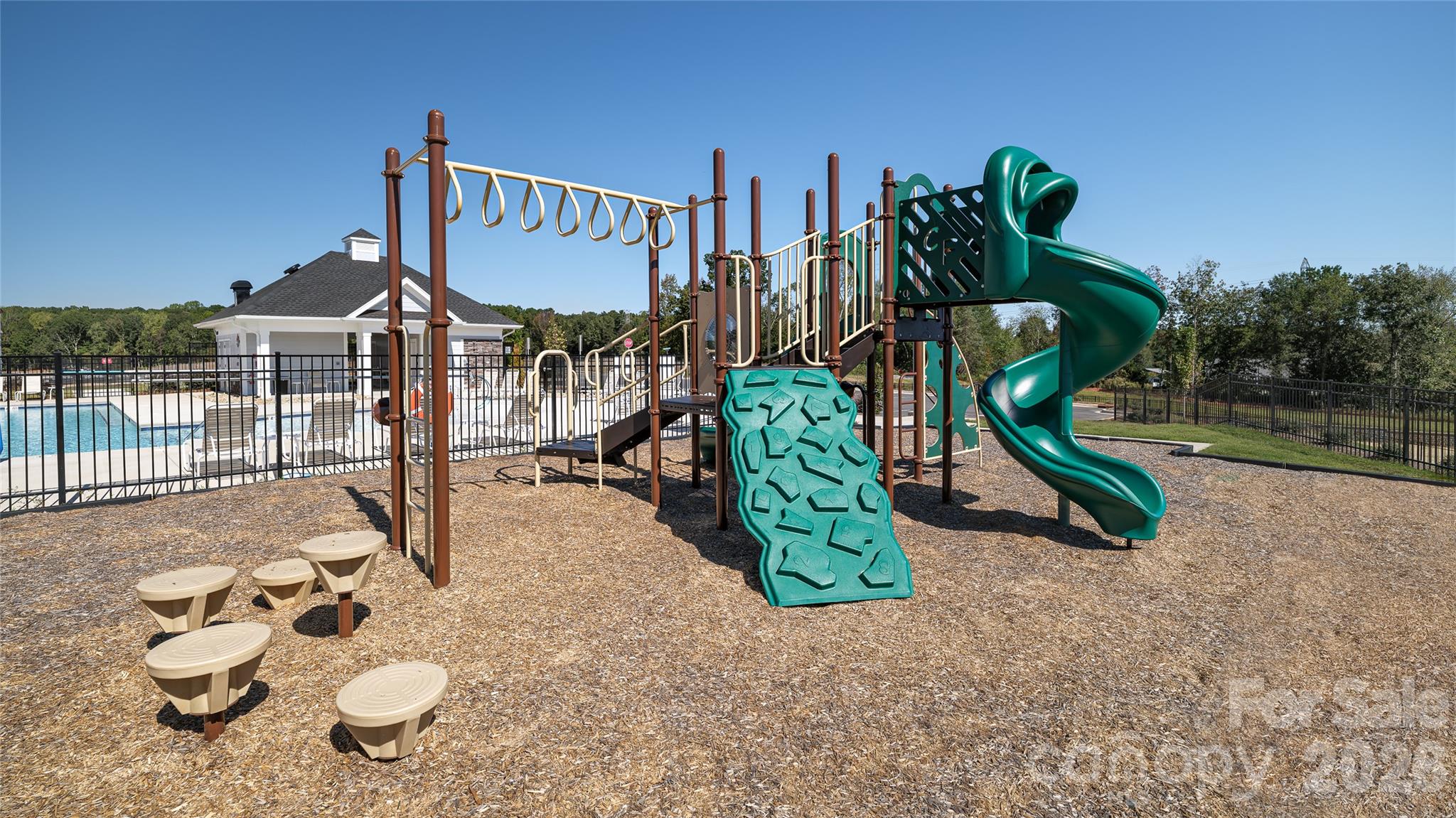 Single Family Residence at 15027 Murrelet Way, Charlotte, photo 34 of 35
