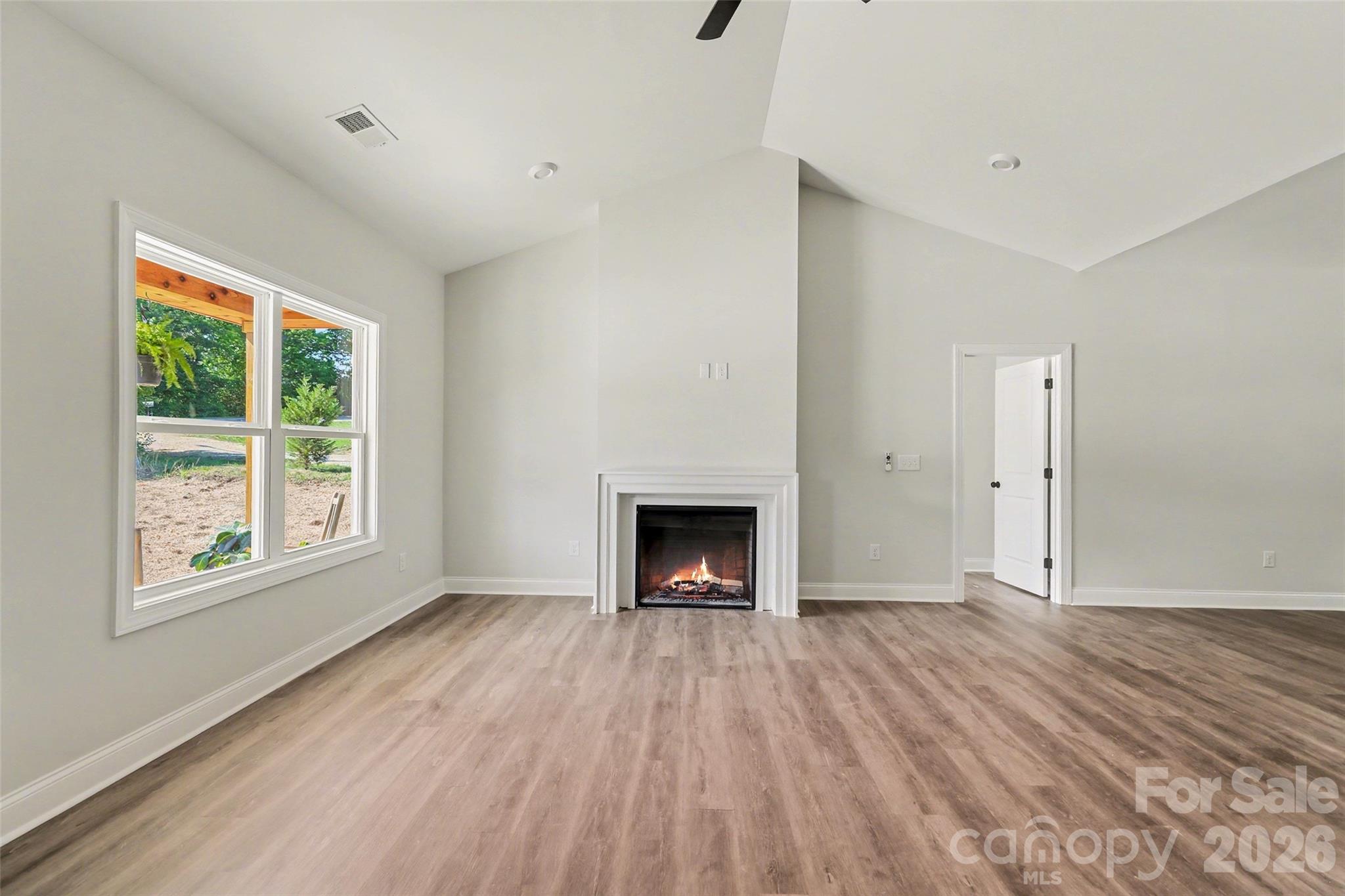 Single Family Residence at 1452 Robinwood Road, Gastonia, photo 10 of 19