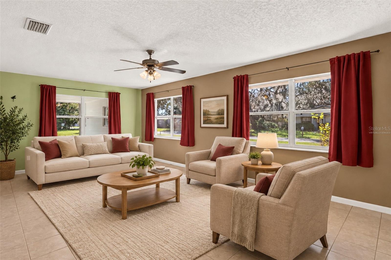 Living Room *Virtually Staged - 22532 SE 59TH PL, HAWTHORNE