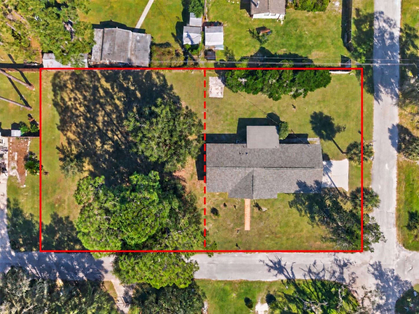 DOUBLE Corner Lot - 22532 SE 59TH PL, HAWTHORNE