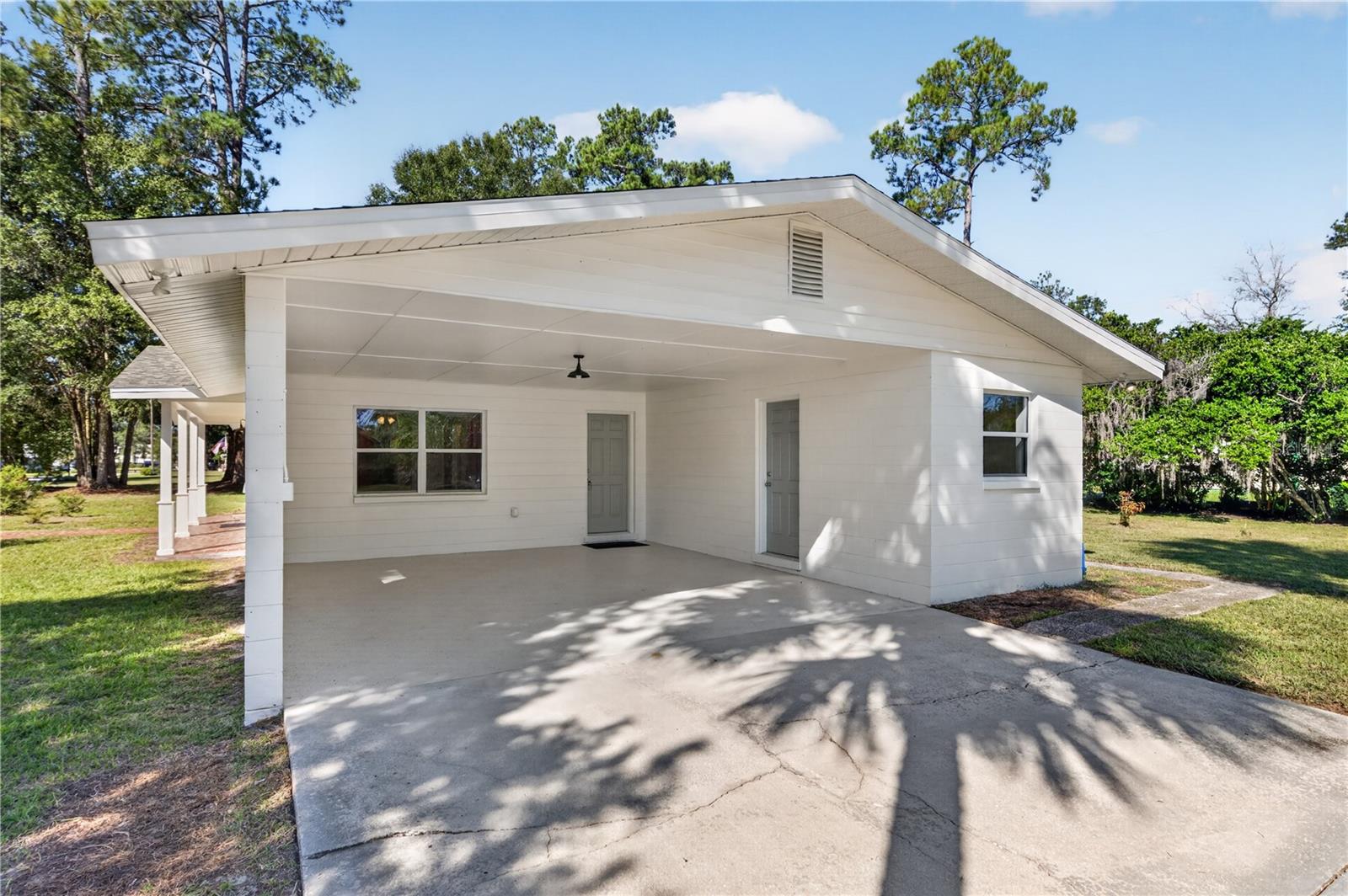 2-car Carport - 22532 SE 59TH PL, HAWTHORNE